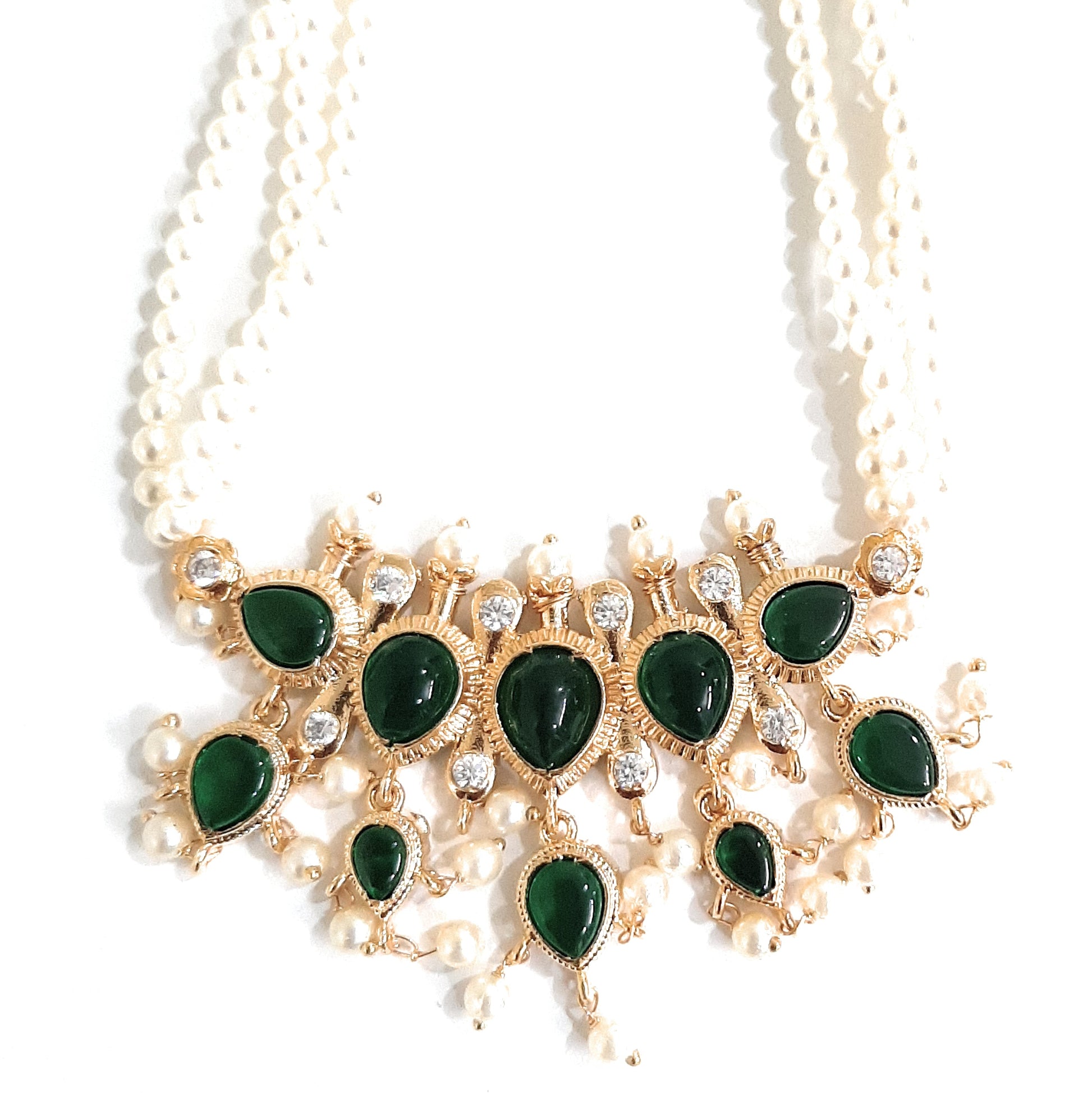 Green Pota (Uncut) American Diamond Maharashtrian 5-leaves Tanmani Set