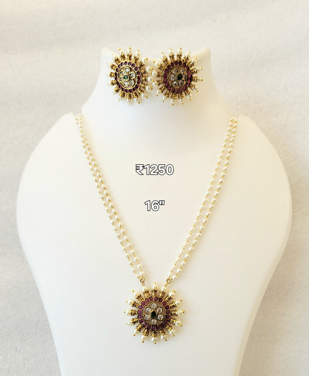 Rathchakra Pendant Set 532