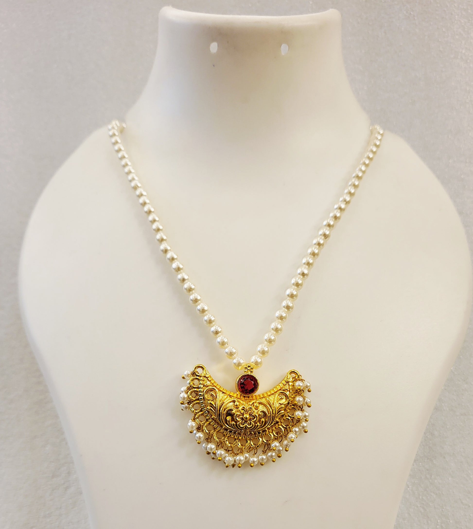 Chandrakor Moti Single Strand m620