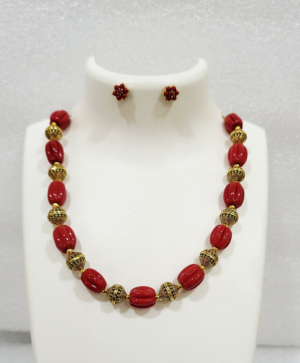 Kharbooja Coral String Necklace Set m681 681