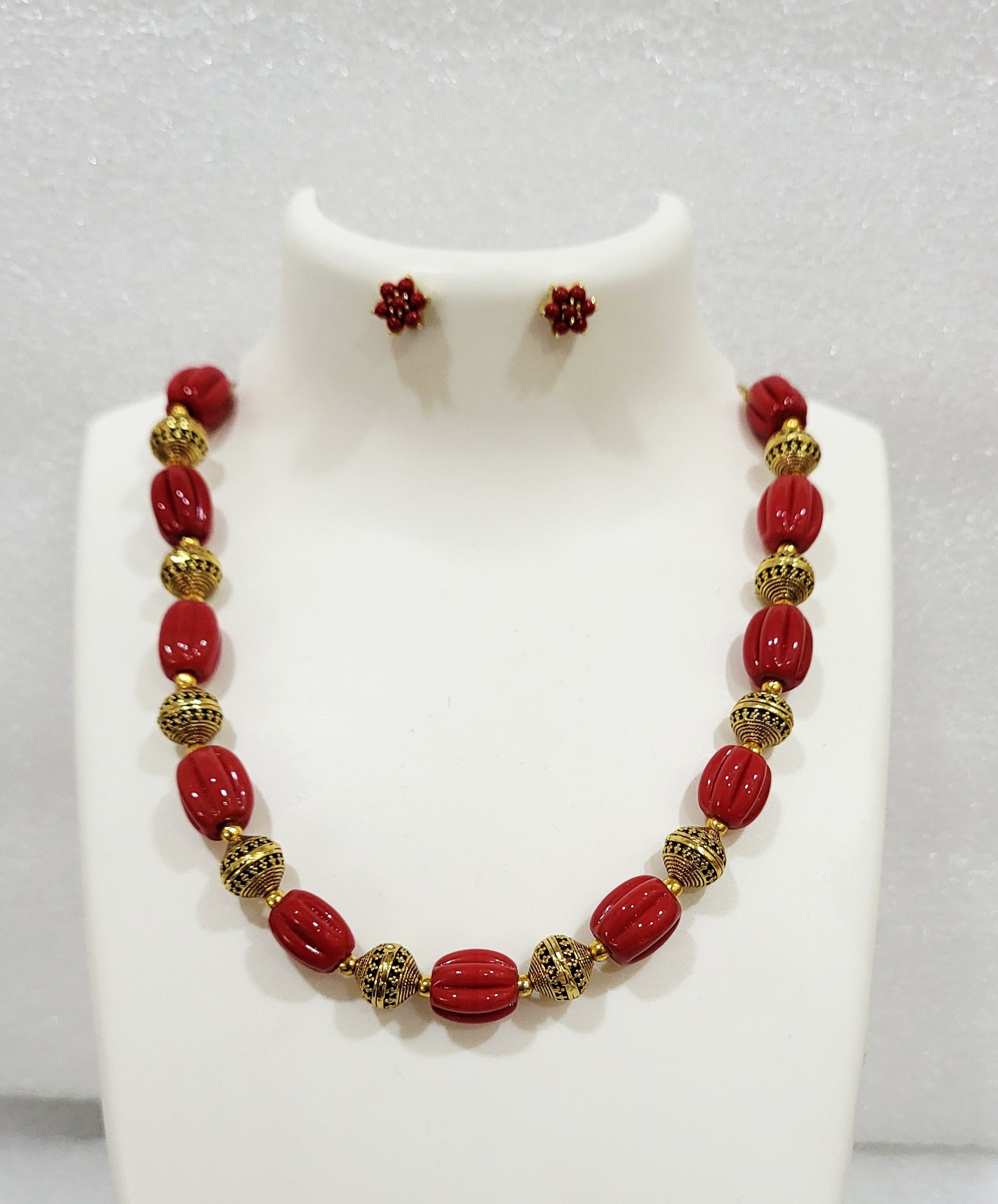 Kharbooja Coral String Necklace Set m681 681