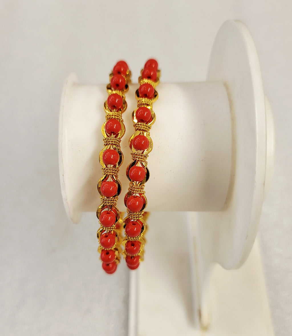 Coral Bangles (strung) m679 679