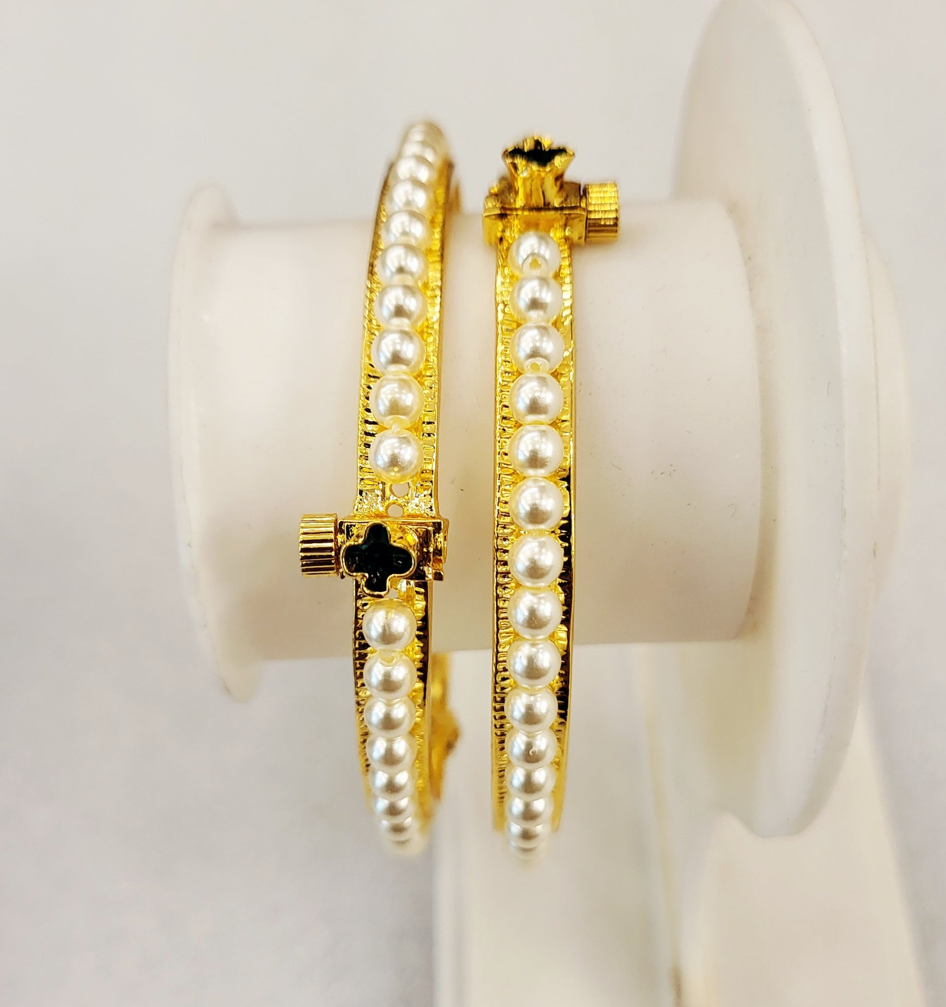 Green Puneri Pearls Bangles m691 691