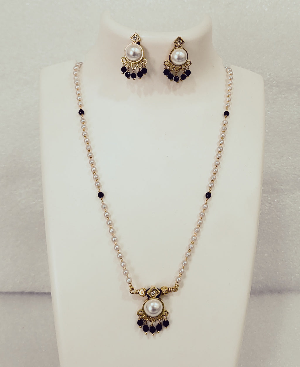 Single Wati Mangalsutra m700 700