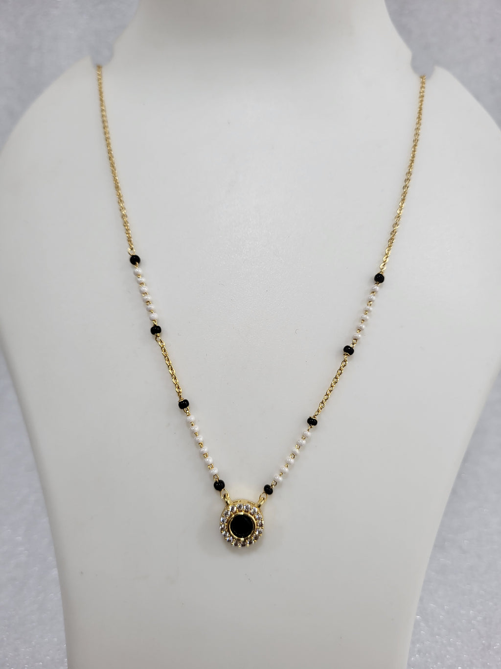 Delicate Round Black Pendant Mangalsutra m778 778