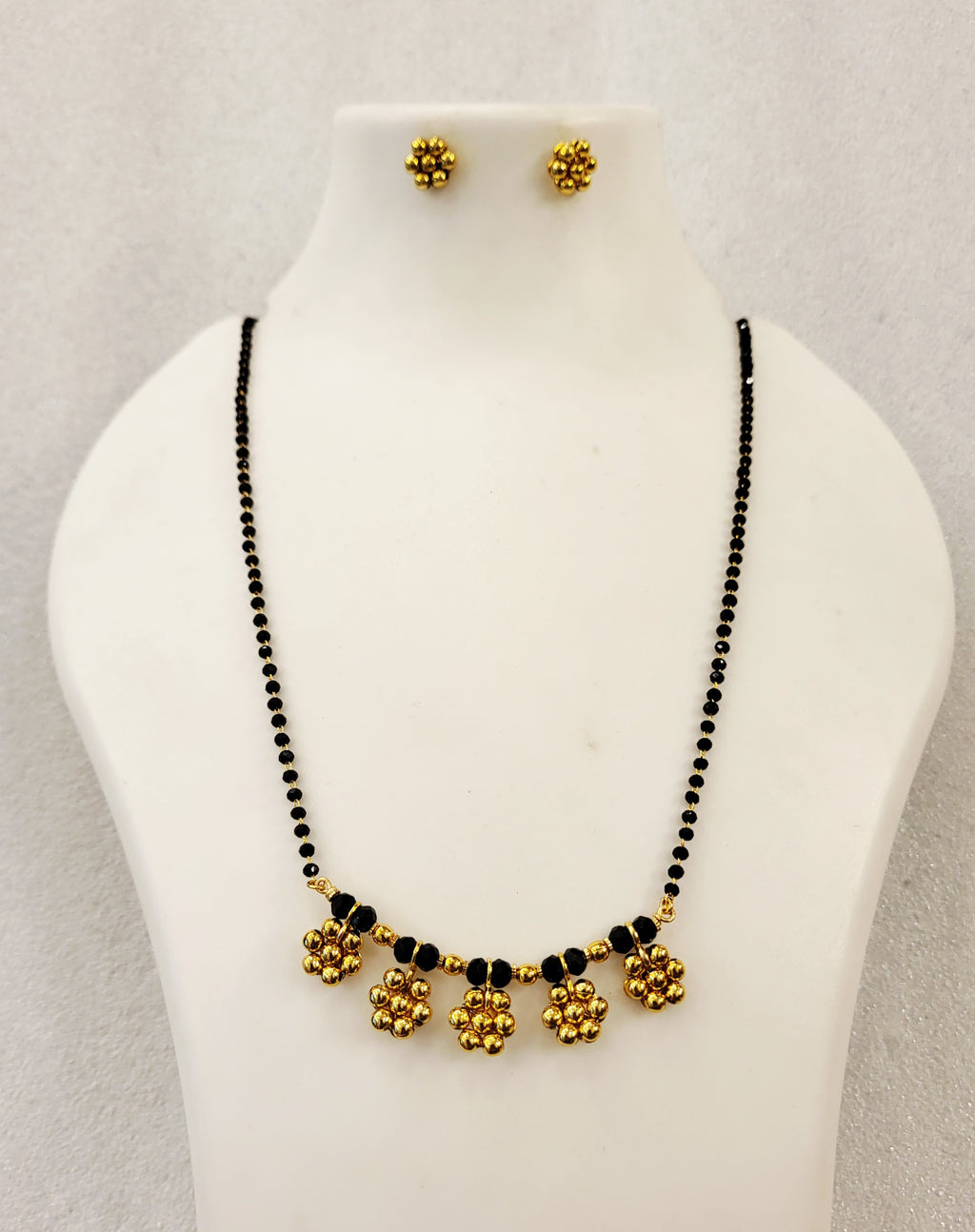 5 Golden Beads kudi Mangalsutra 18 inches m775 775