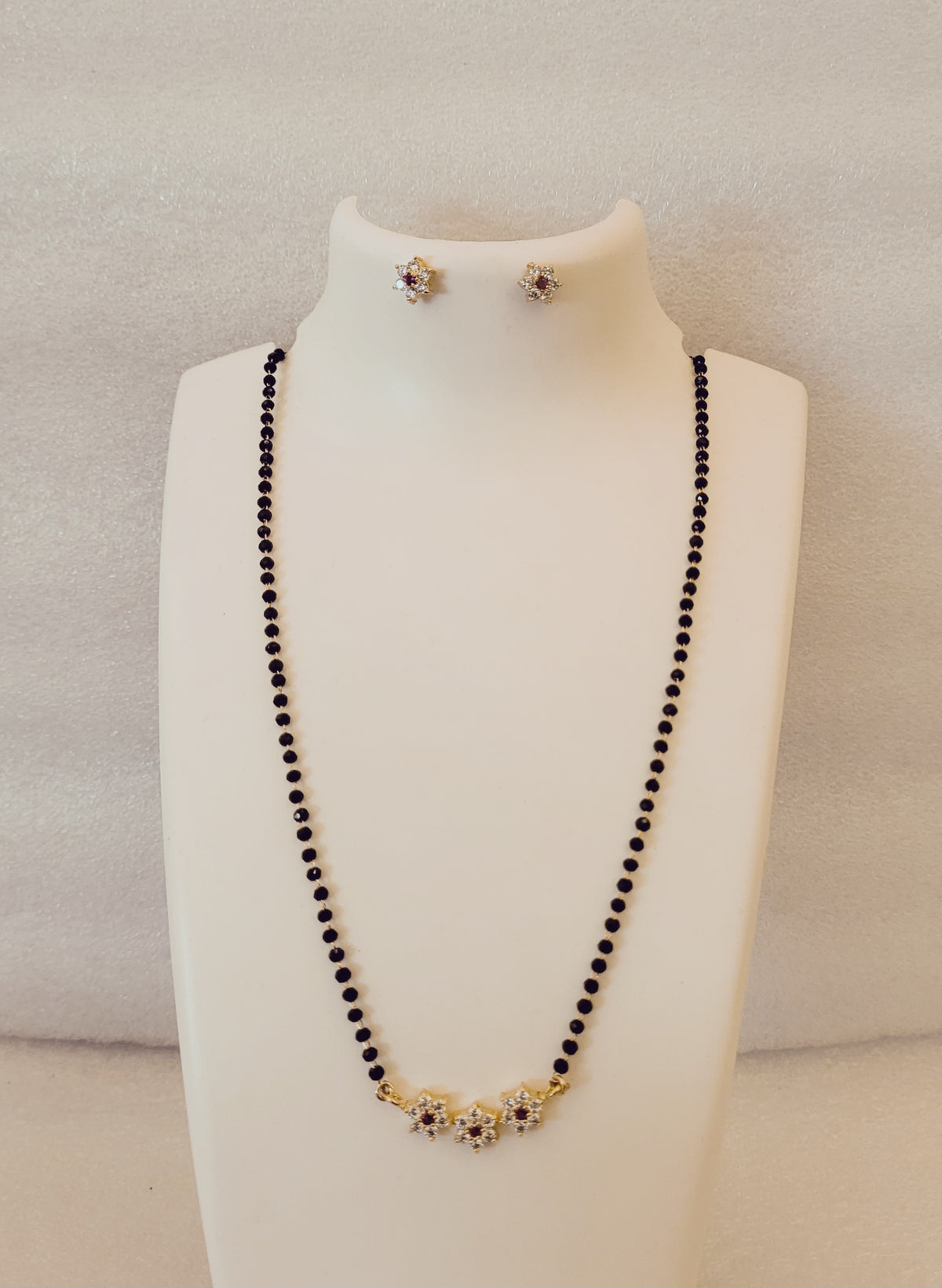 3 White Red Kudi Mangalsutra Set m785 785
