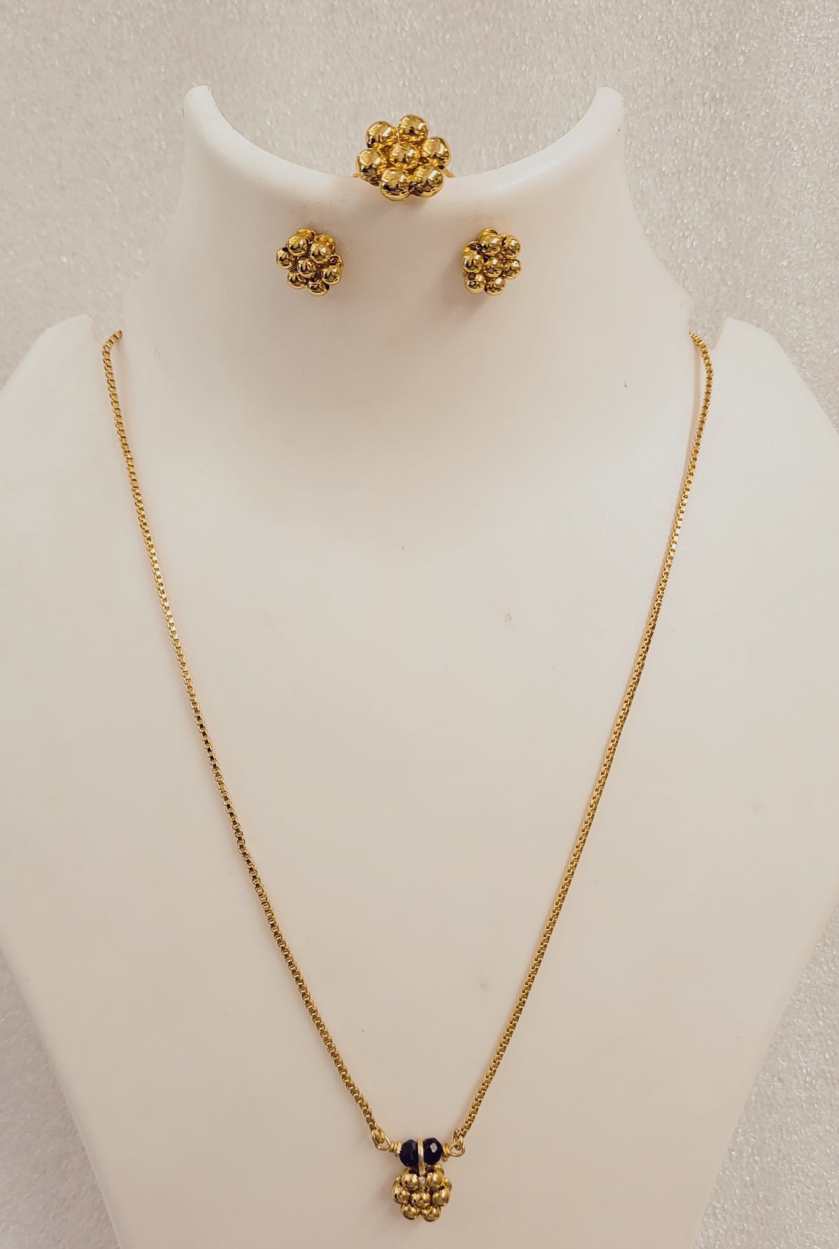 Single Golden kudi Mangalsutra Set with Ring m789 789