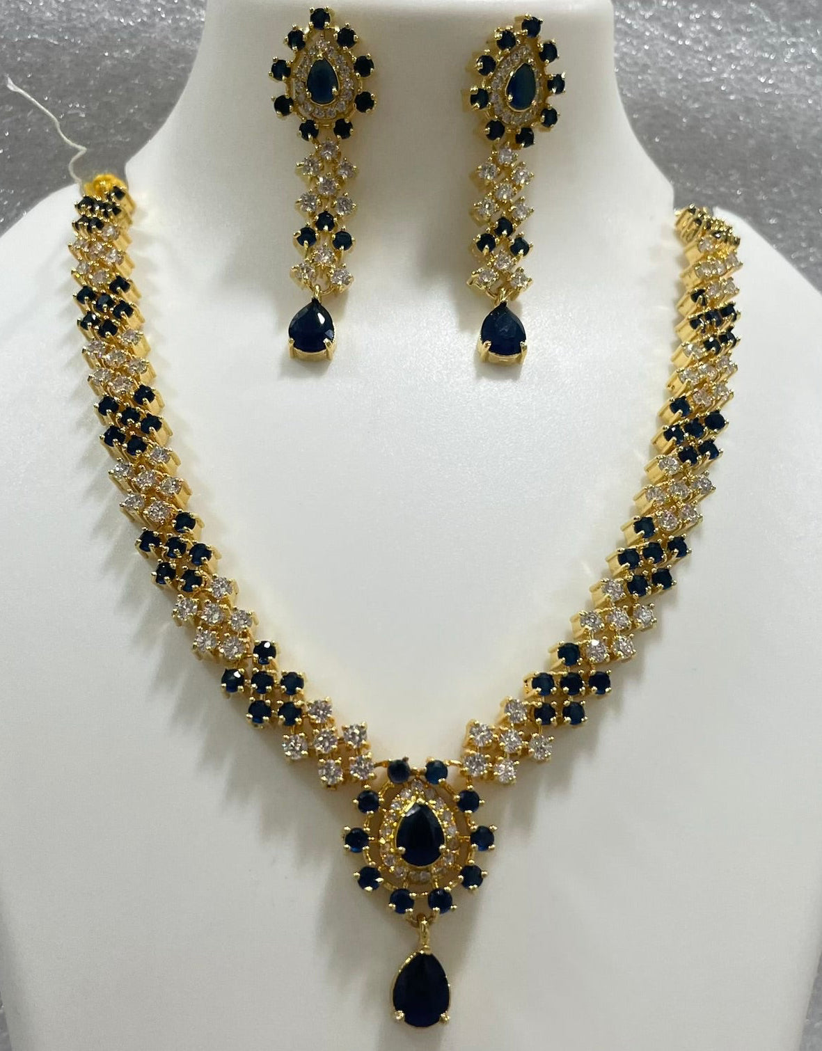 Venihaar Necklace N1153