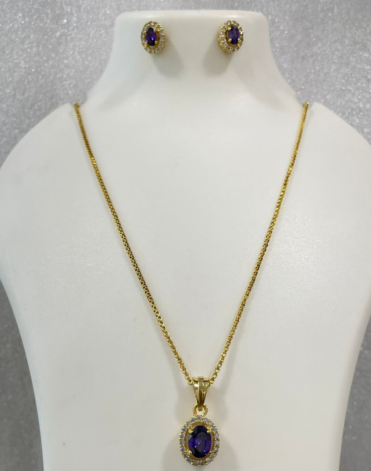 Single stone locket set L1140 1140