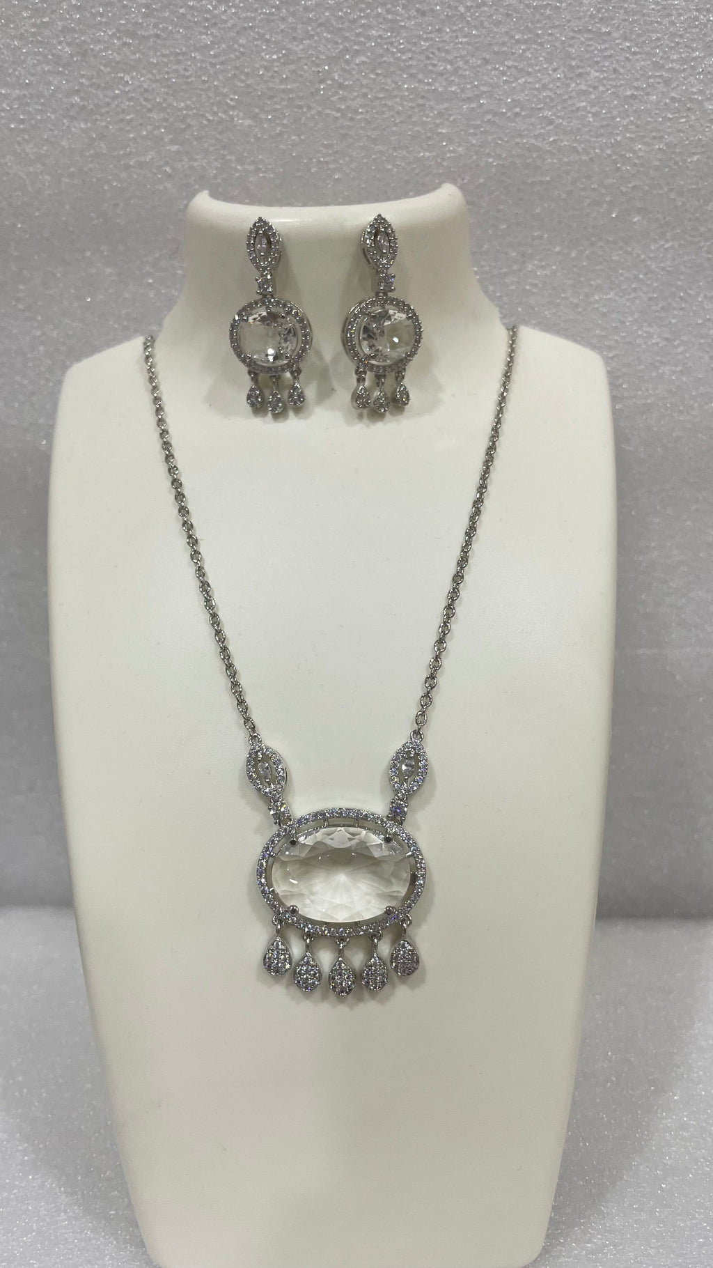 Transparent Oval locket set m328
