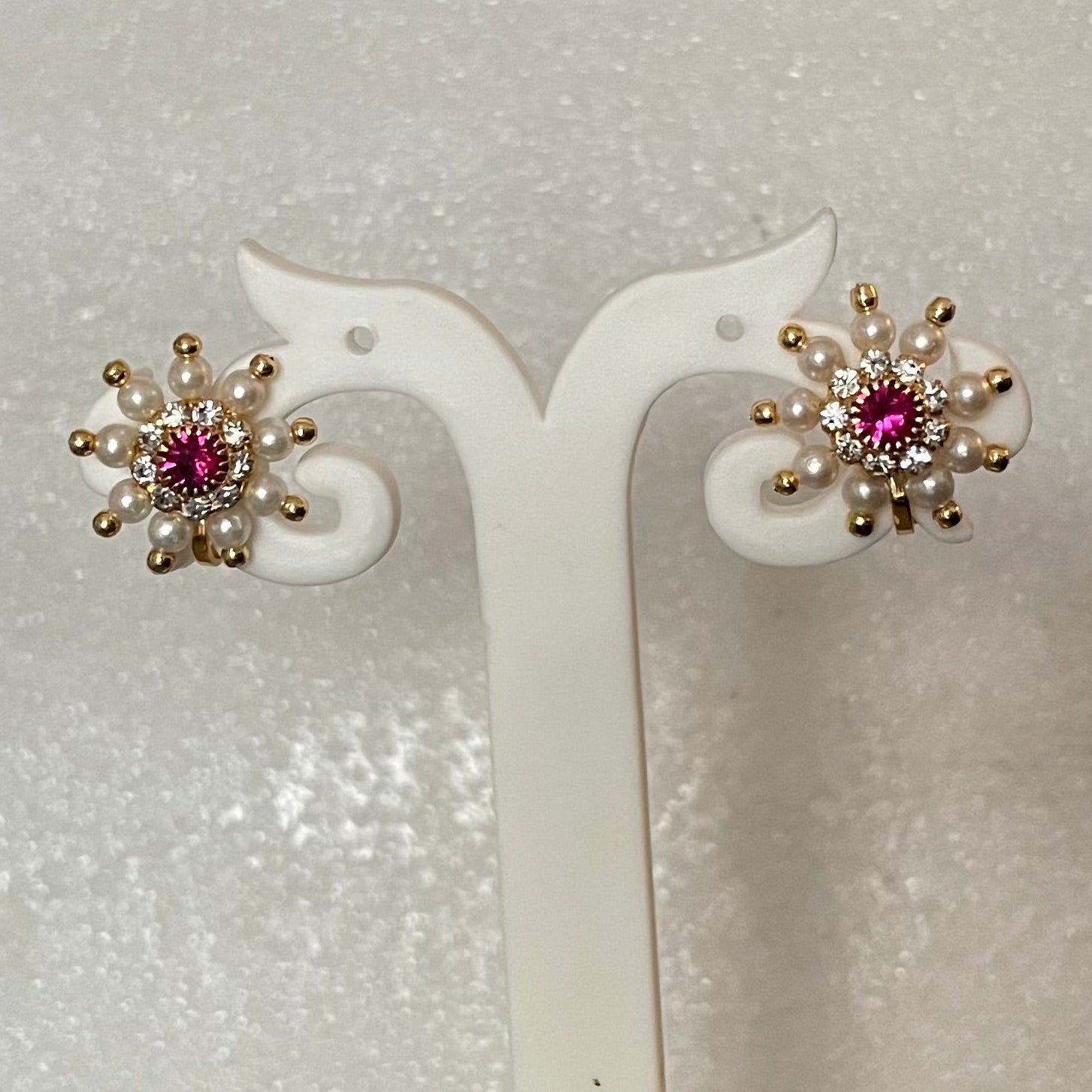 Clip on Tops cum nose pin m472 472