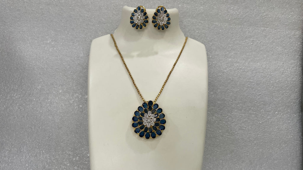 Pear Shaped American Diamonds Cluster Set m354