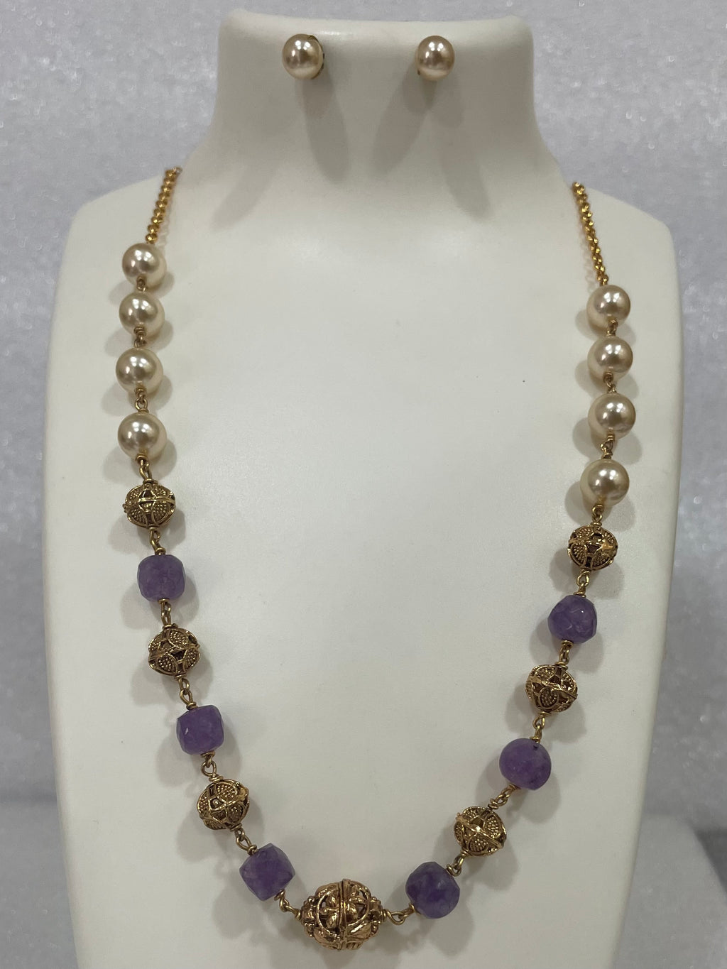 Chain Necklace with moti and beads N1118 1118