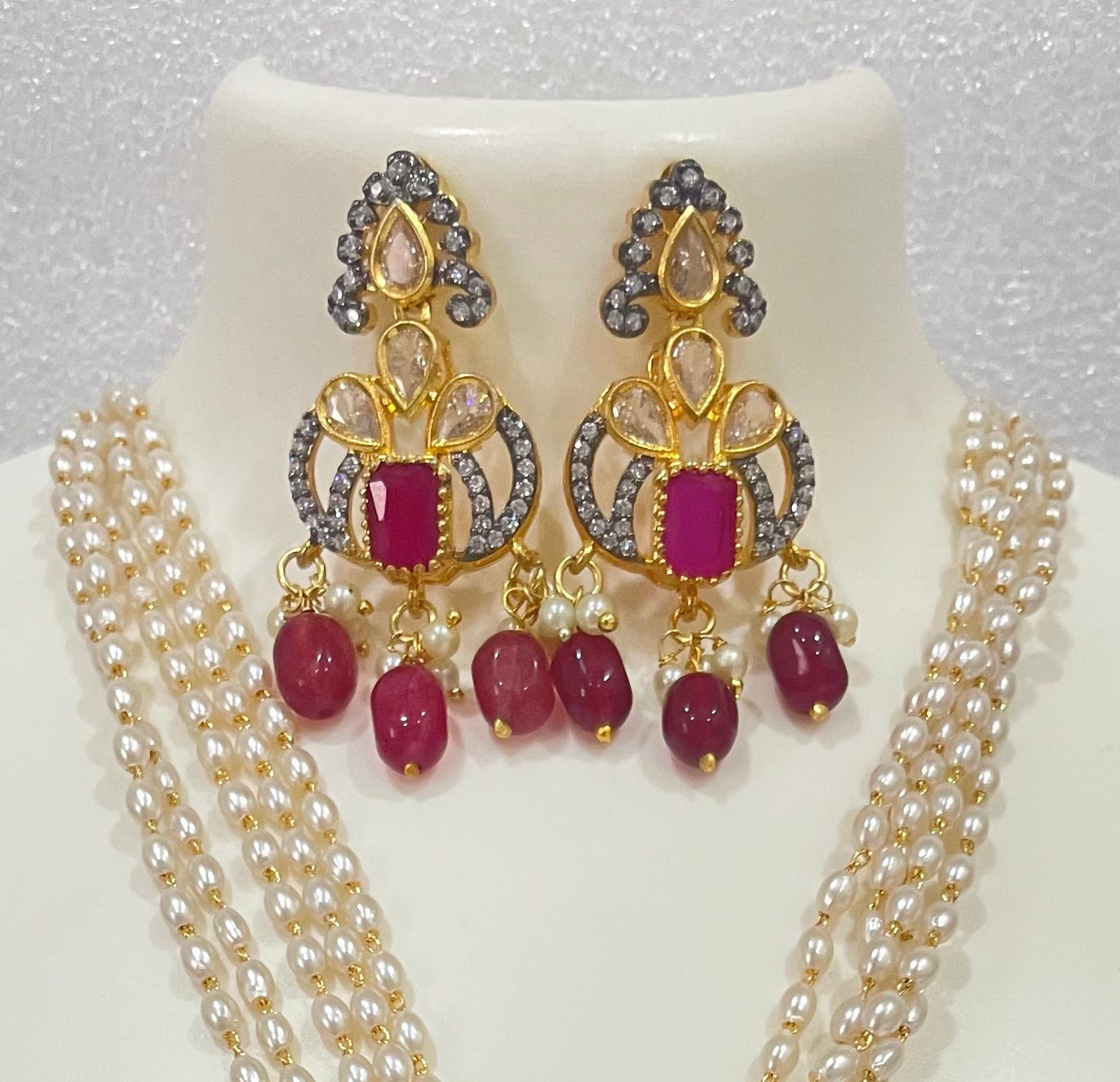 AD Locket set with pearl strands L1108 1108