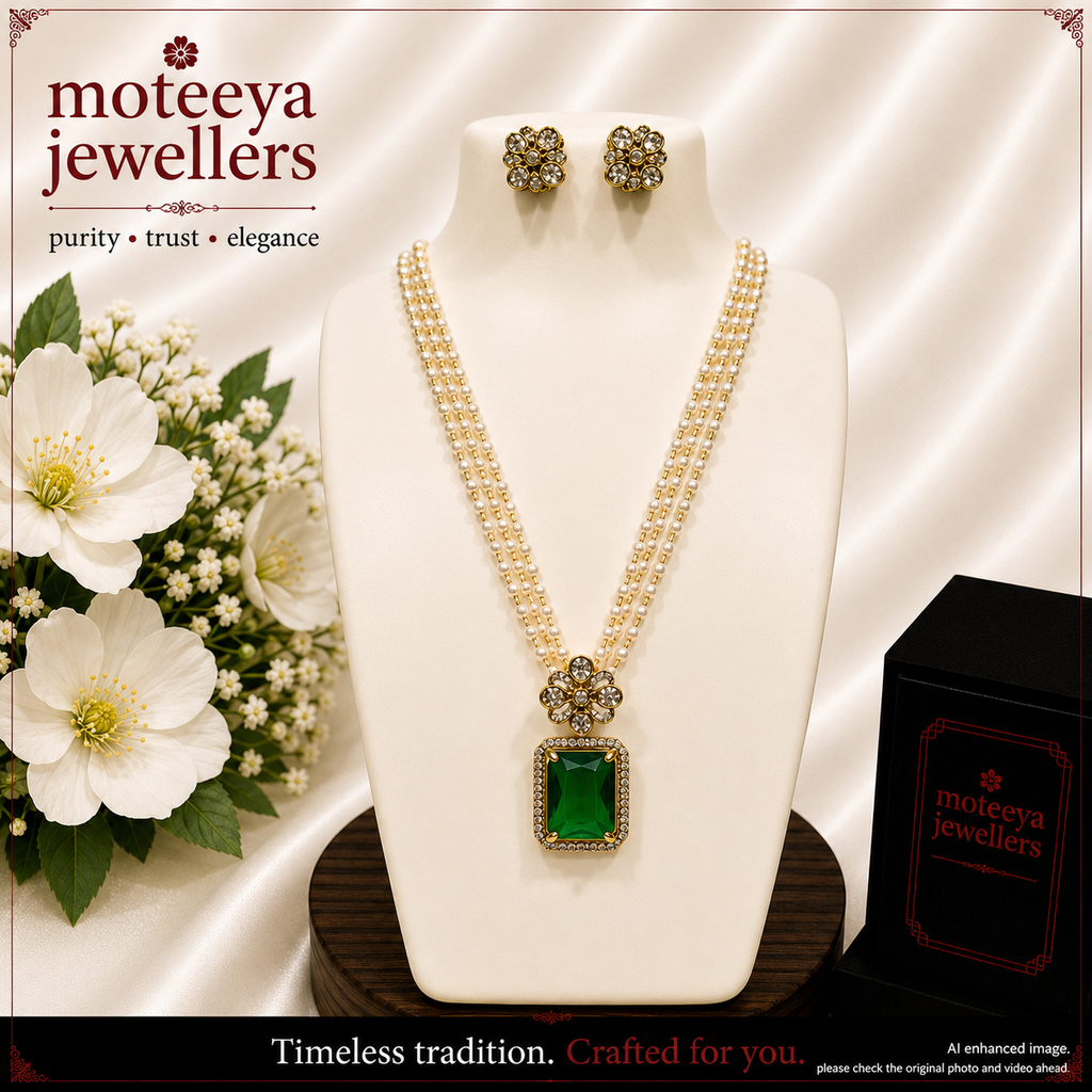 AD single stone locket set with pearl strands L1105 1105