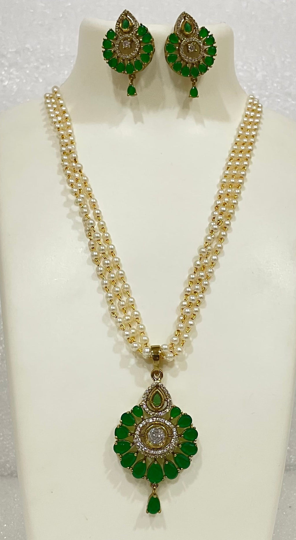 Leaf shaped AD Locket Set with Pearl strands L1103 1103