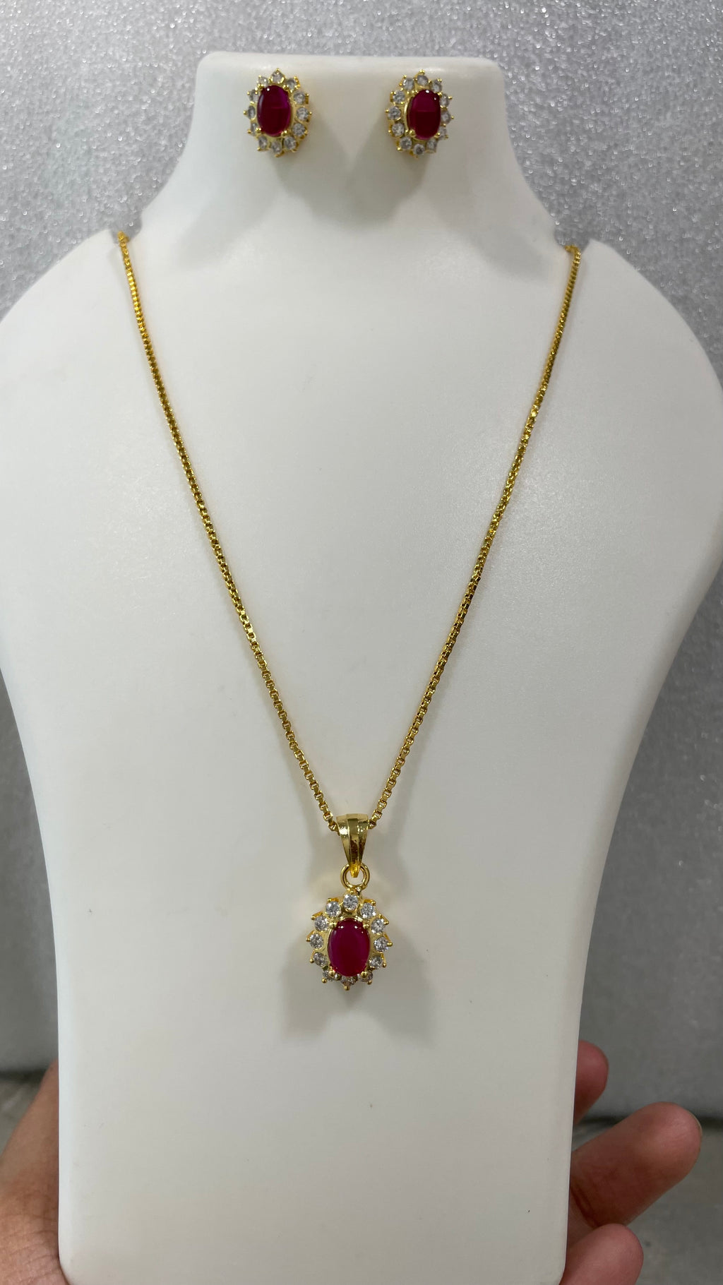 Single stone locket set L1139 1139
