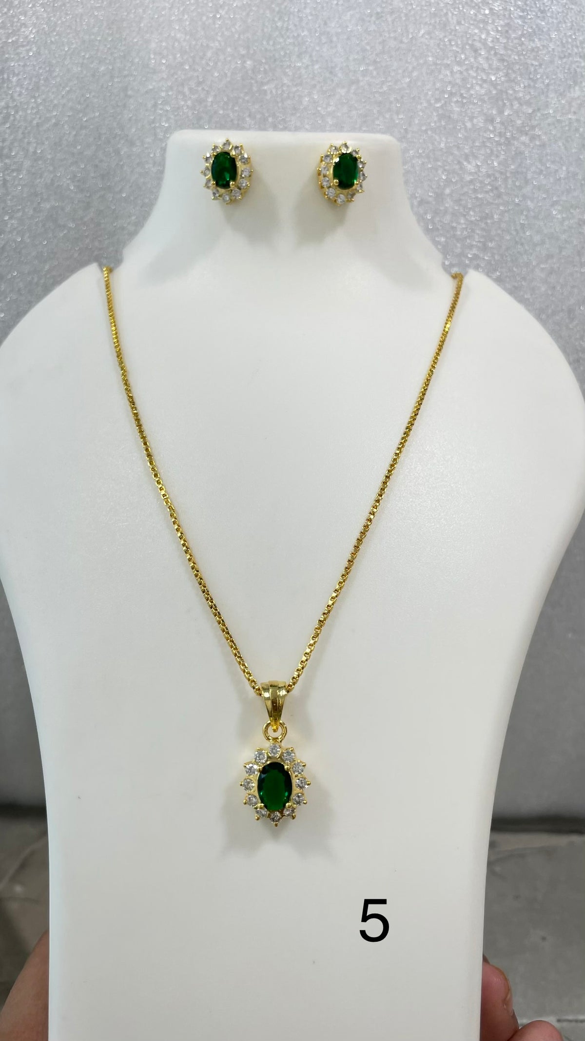 Single stone locket set L1139 1139