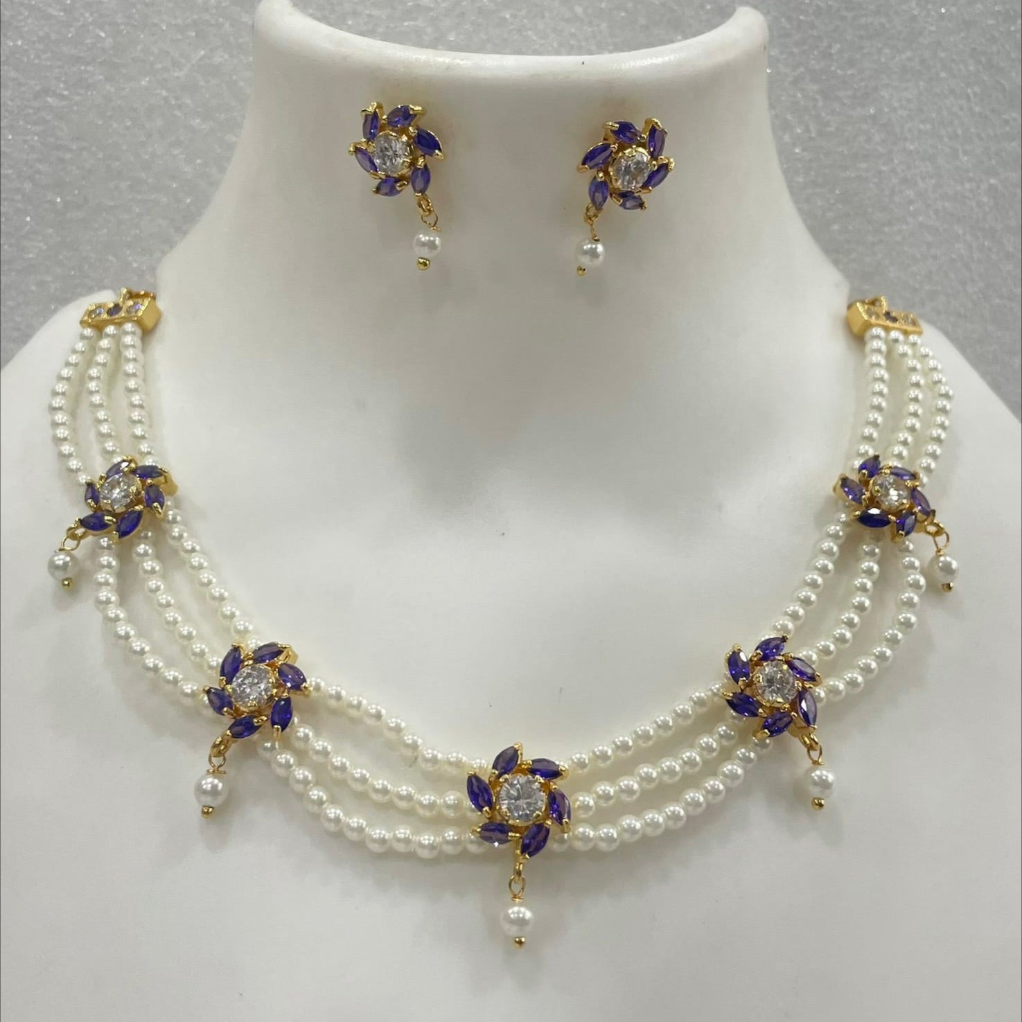 AD pearl Choker CH1102