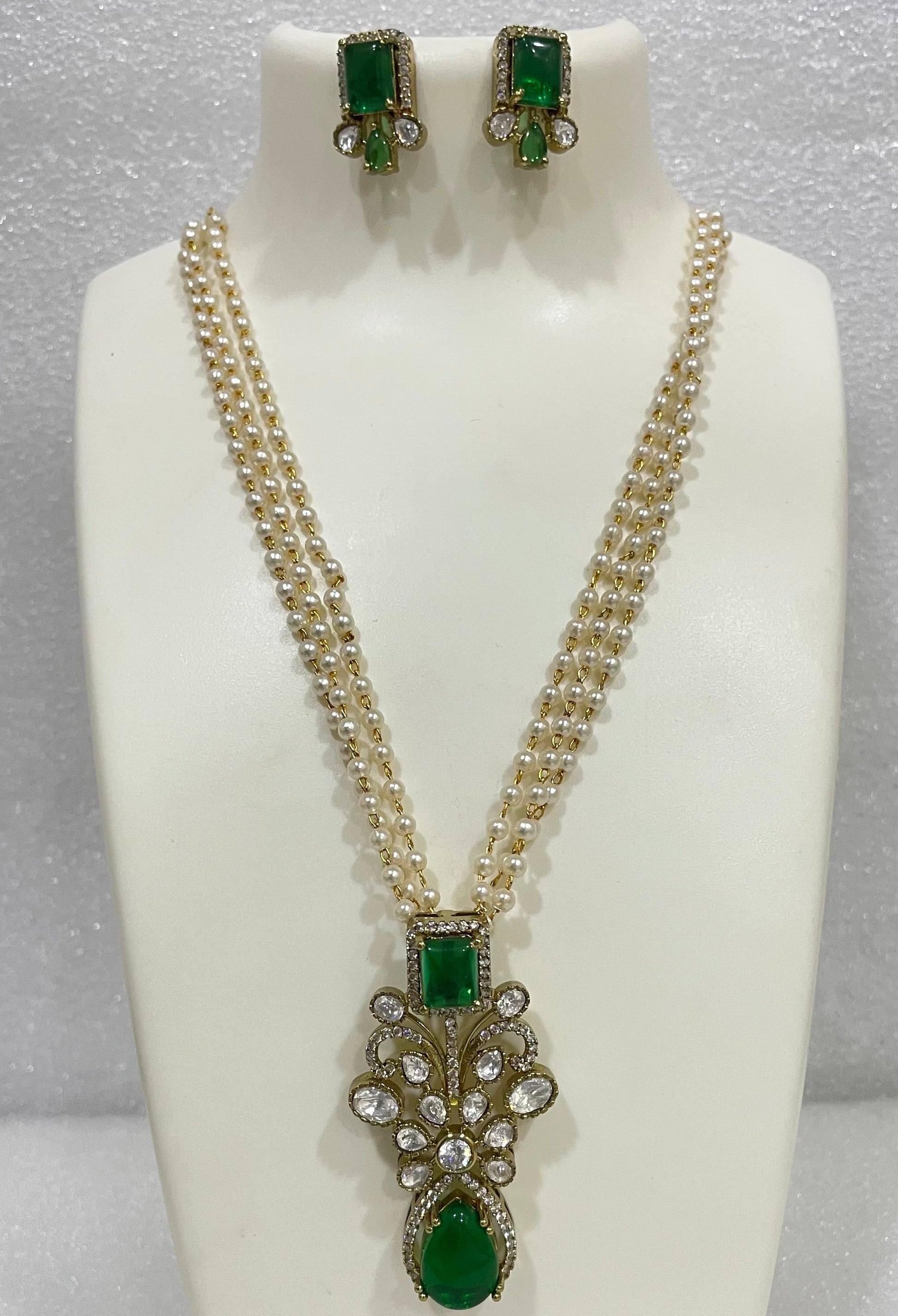 Antique finish Locket Set L1122 1122