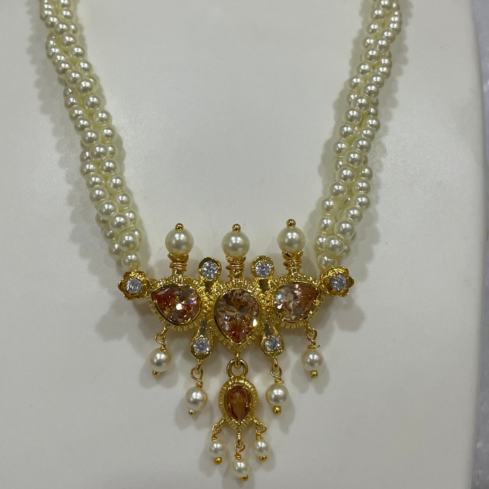 Champagne / yellow saphire color 3 paan Tanmani TN1120 1120