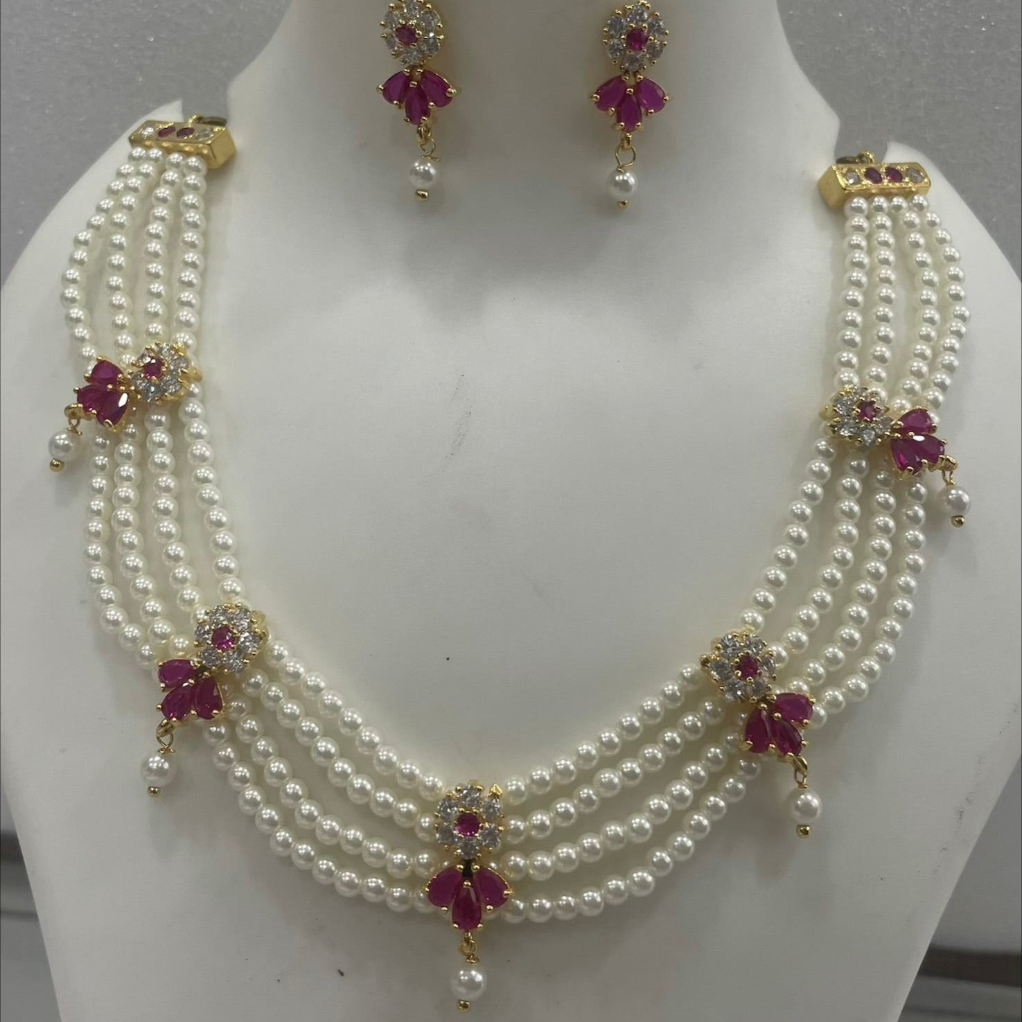 AD and pearl Choker CH1100
