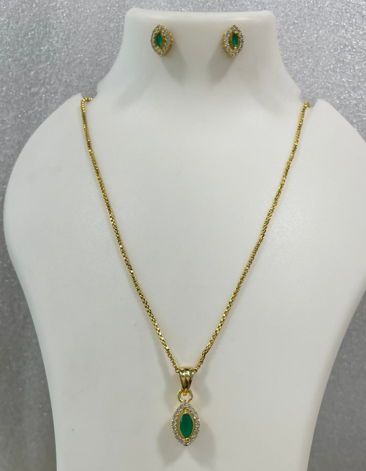 Single stone locket Set L1137 1137