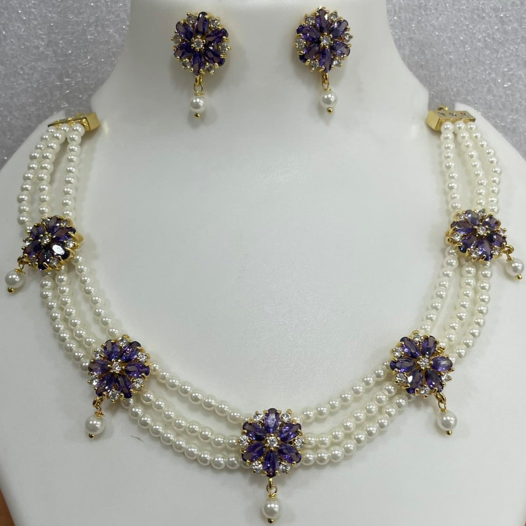 AD and pearl flower Choker CH1122