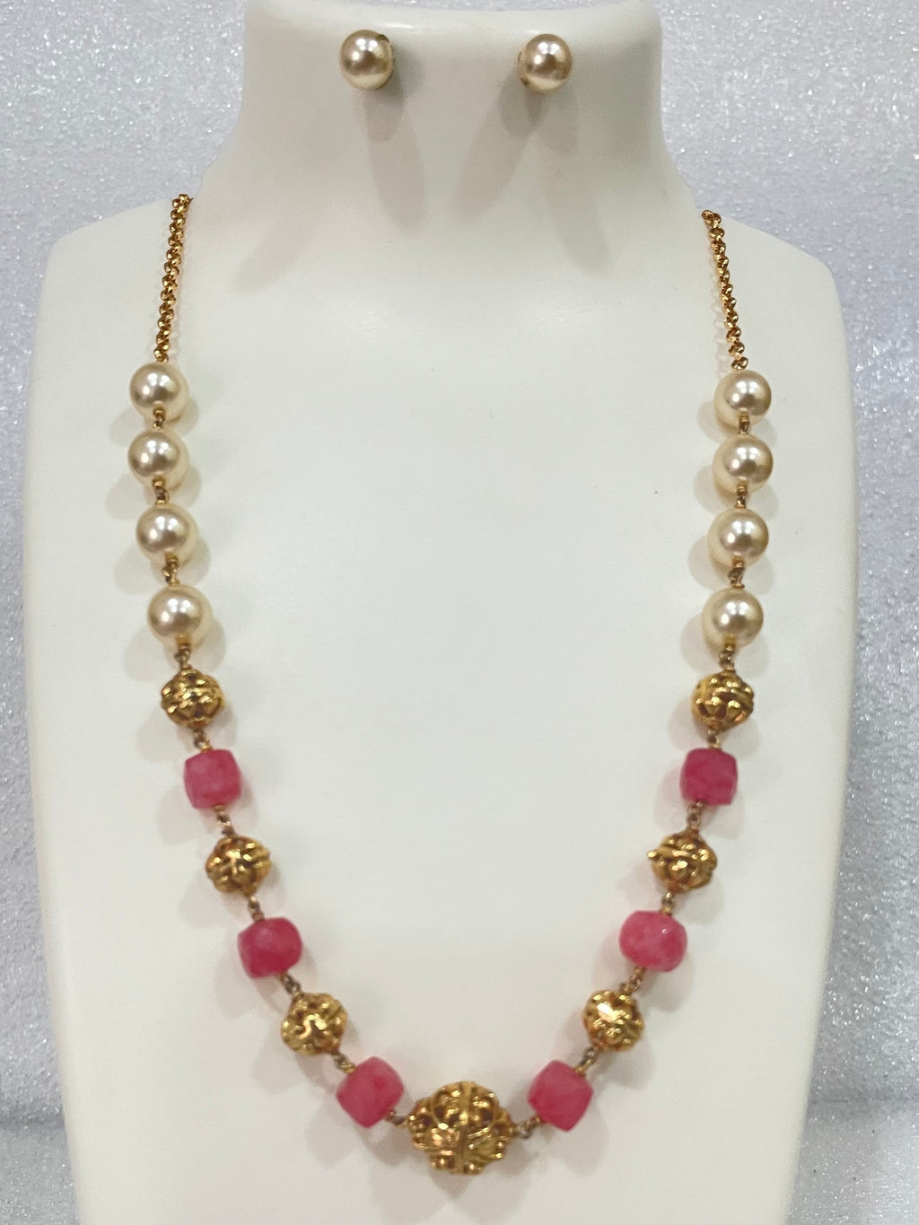 Chain Necklace with moti and beads N1118 1118