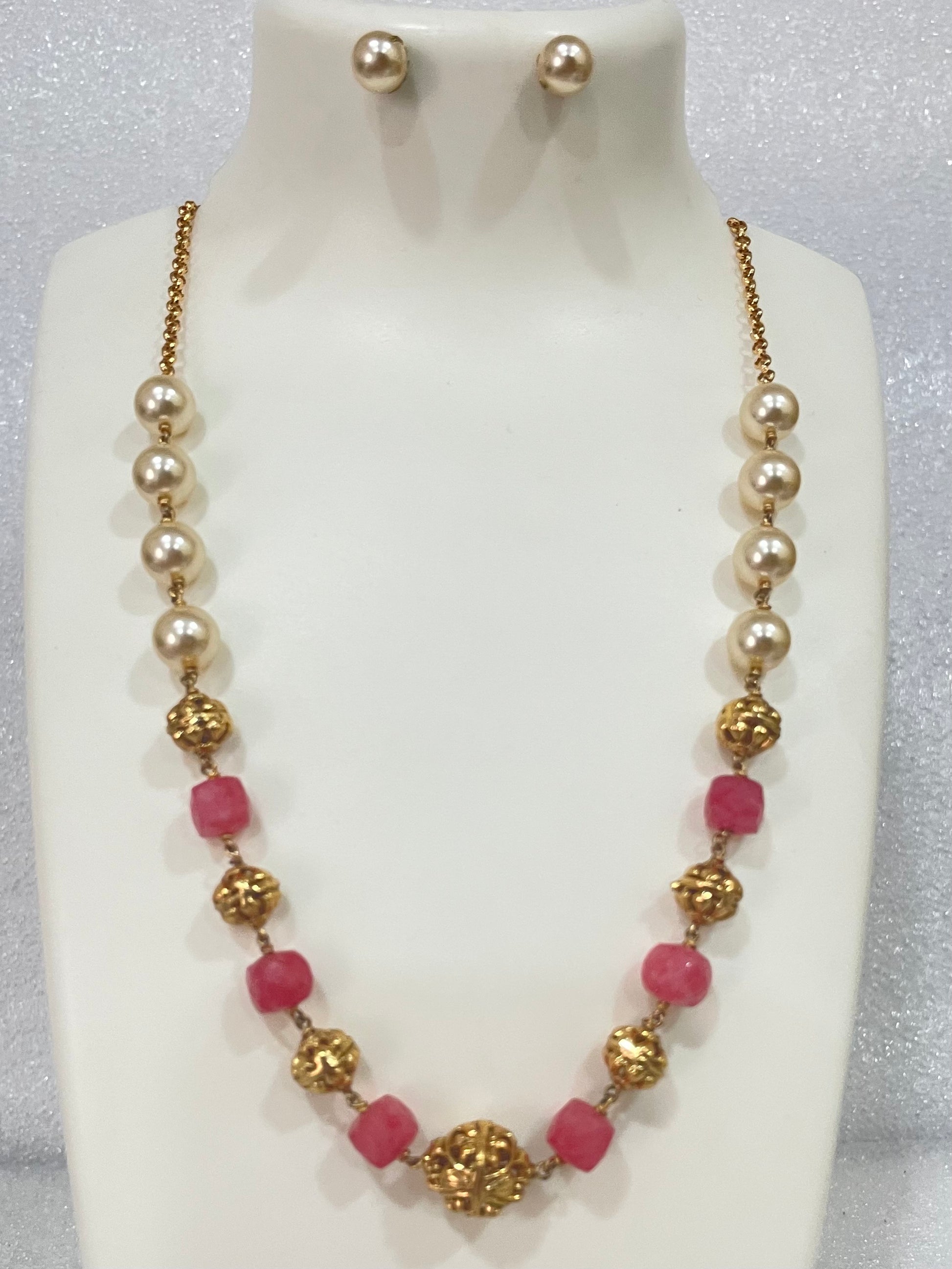 Chain Necklace with moti and beads N1118 1118