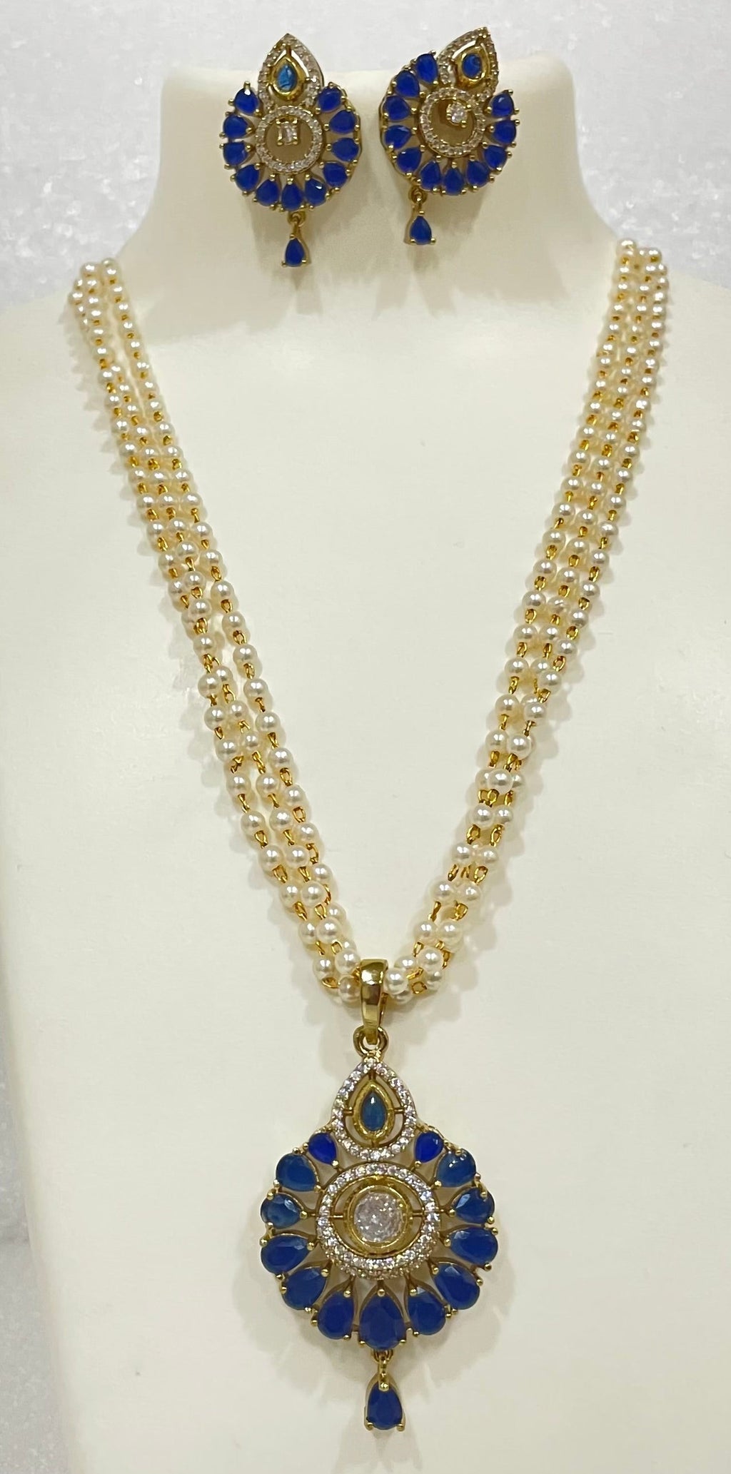 Leaf shaped AD Locket Set with Pearl strands L1103 1103