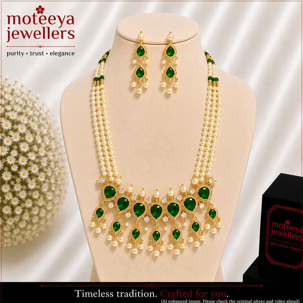 Green American Diamond Maharashtrian 7-leaves Tanmani Set