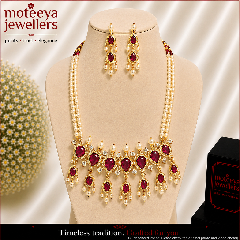 Red American Diamond Maharashtrian 7-leaves Tanmani Set