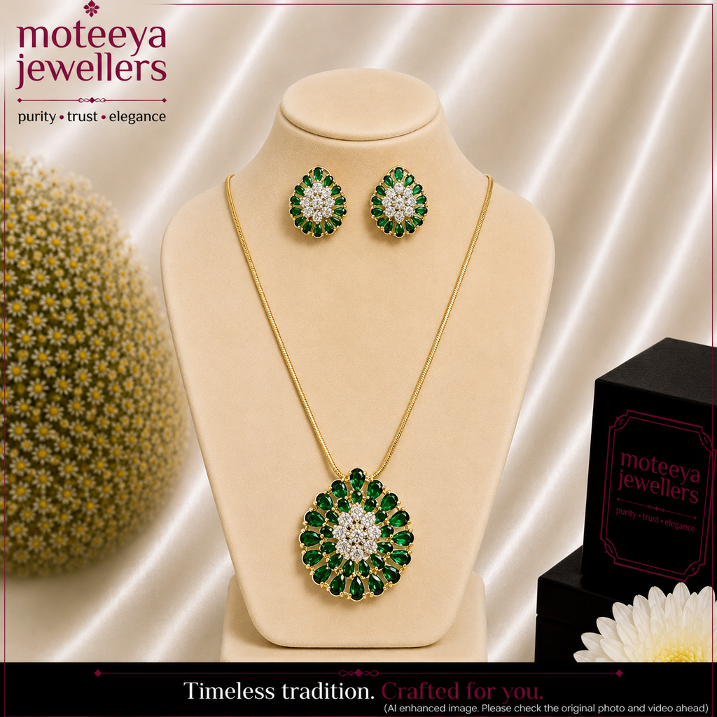 Green Pear Shaped and White American Diamonds Cluster Set m354