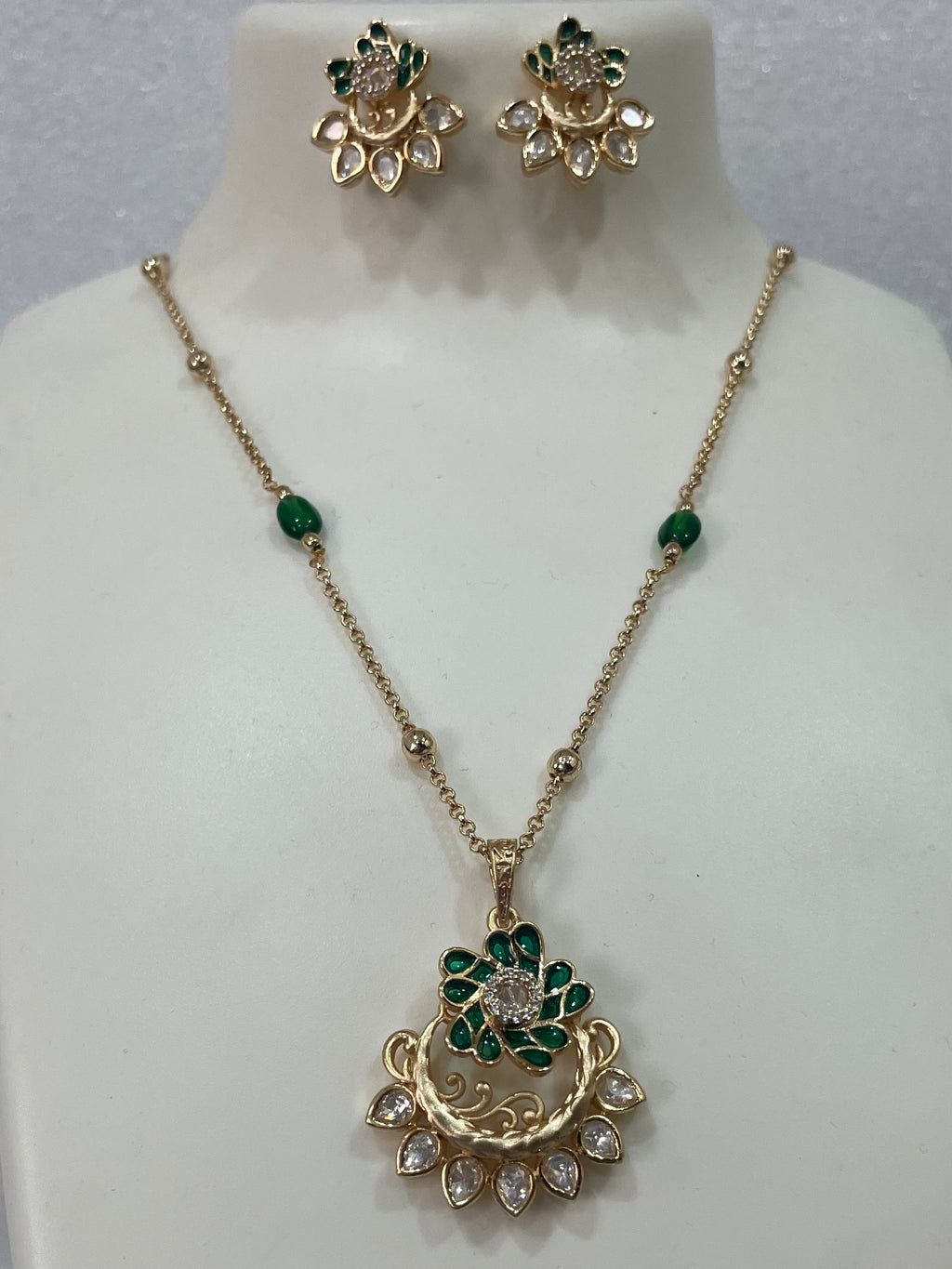 Kundan Locket Set mDi518 518