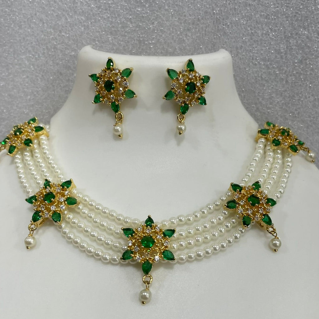 Green flower choker CH1117
