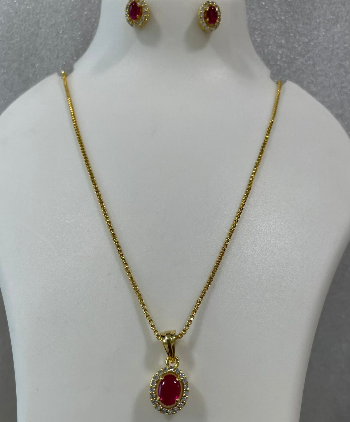Single stone locket set L1140 1140