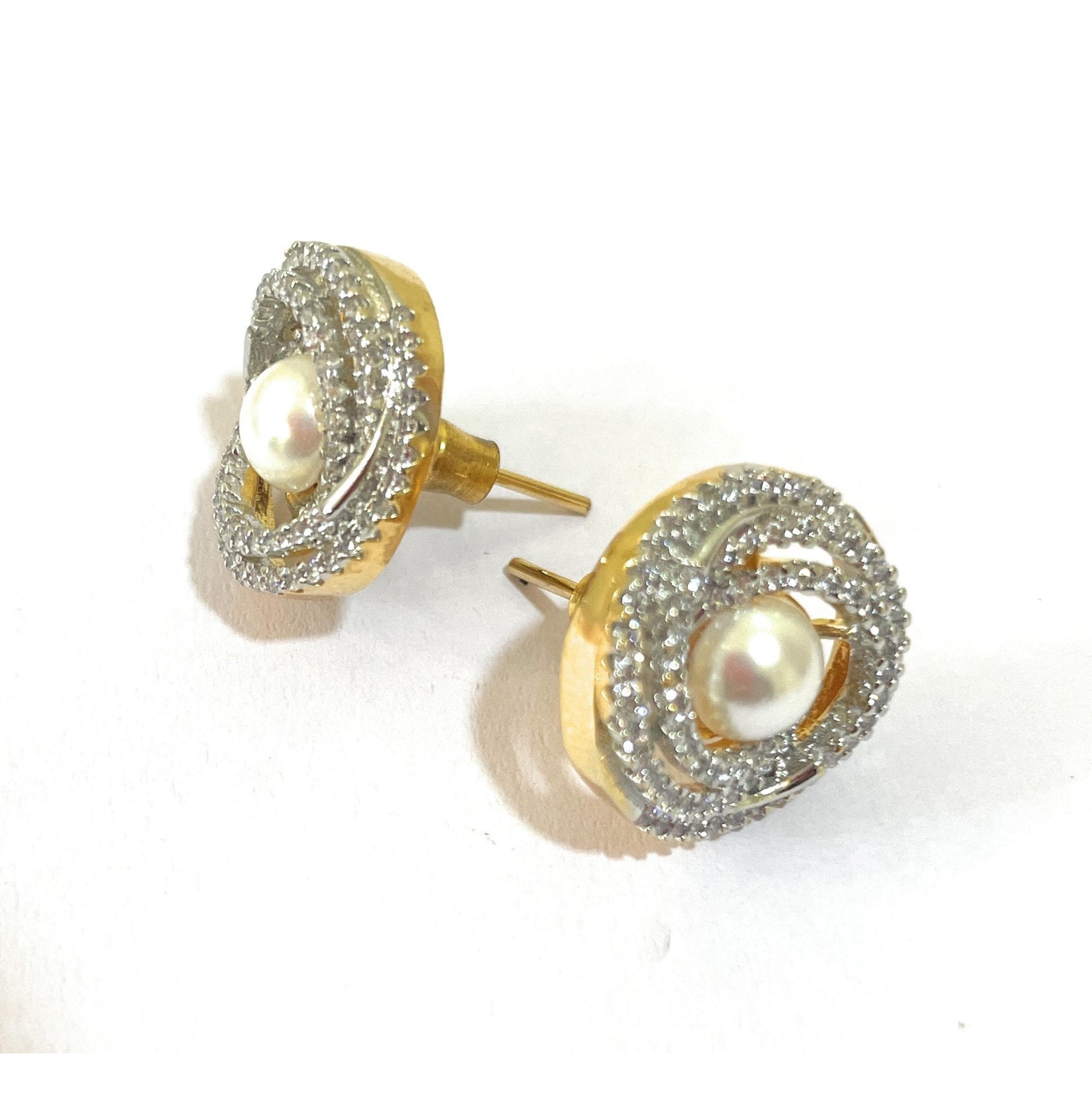 Turban Pearl American Diamonds Tops