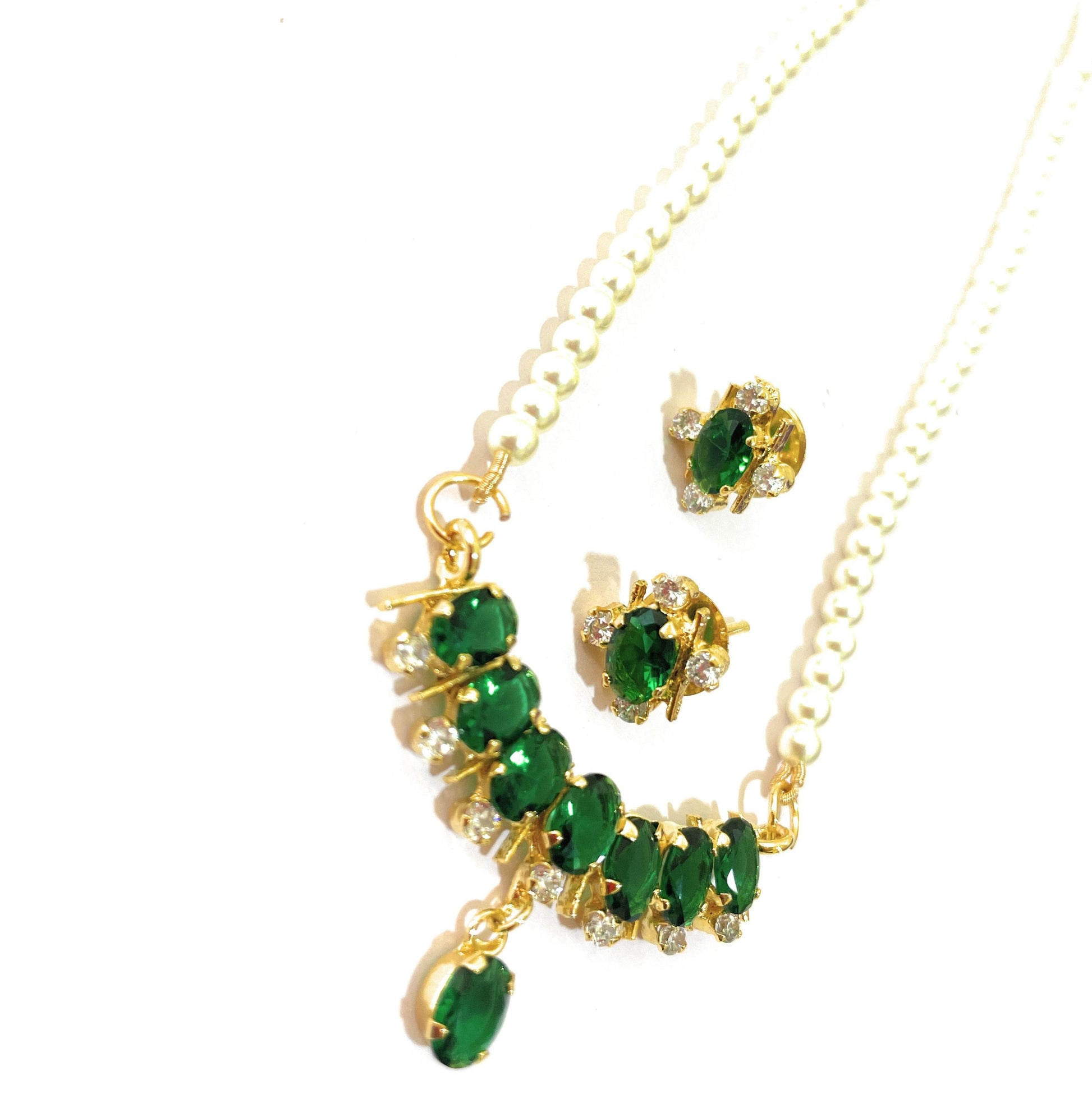 Small Emrald Green Bar Pendant Set