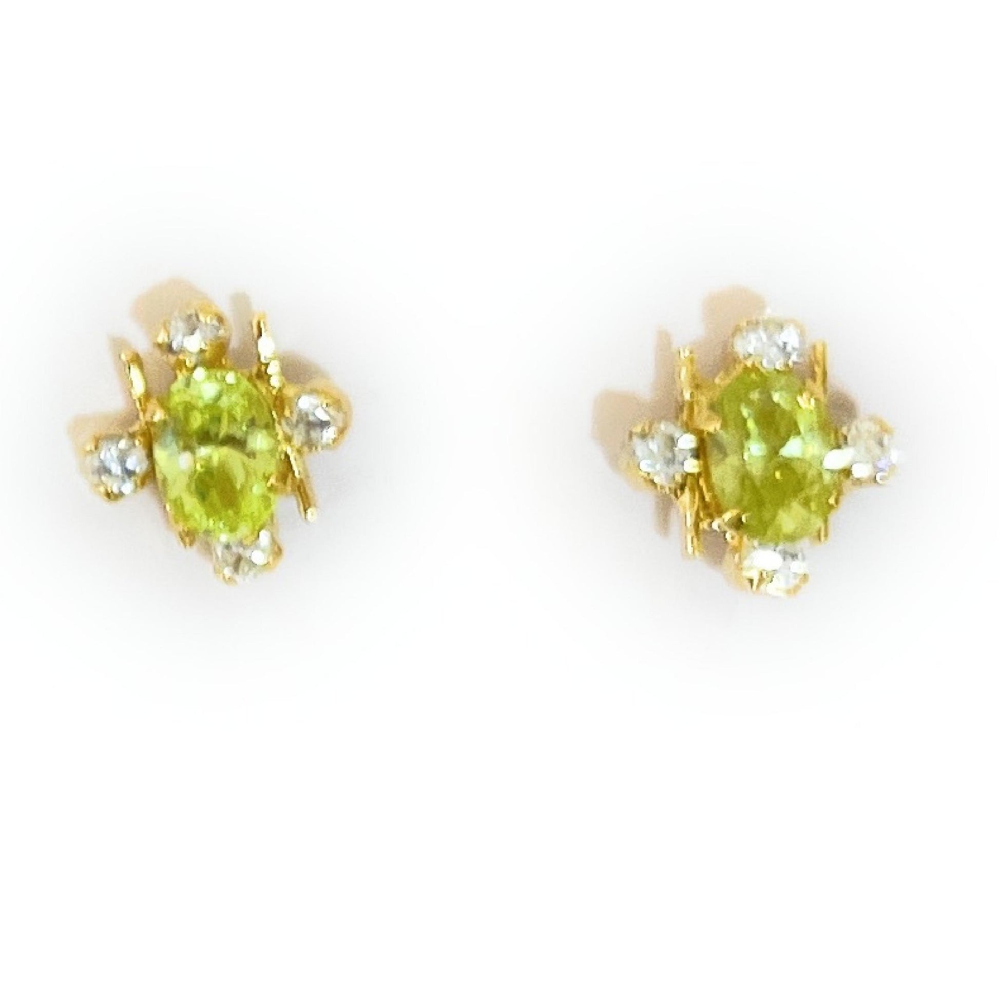 Small Peridot Bar Pendant Set