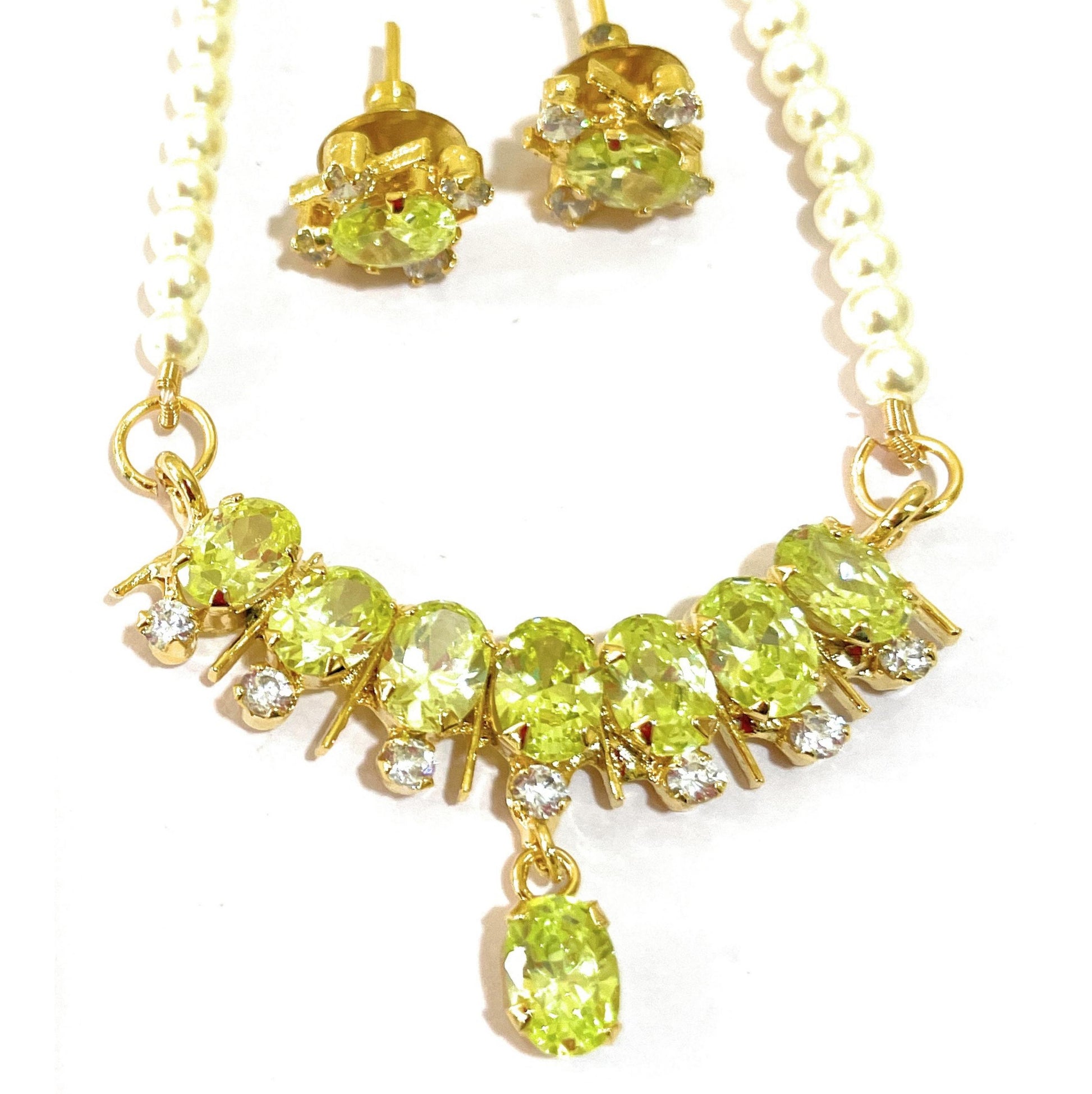 Small Peridot Bar Pendant Set