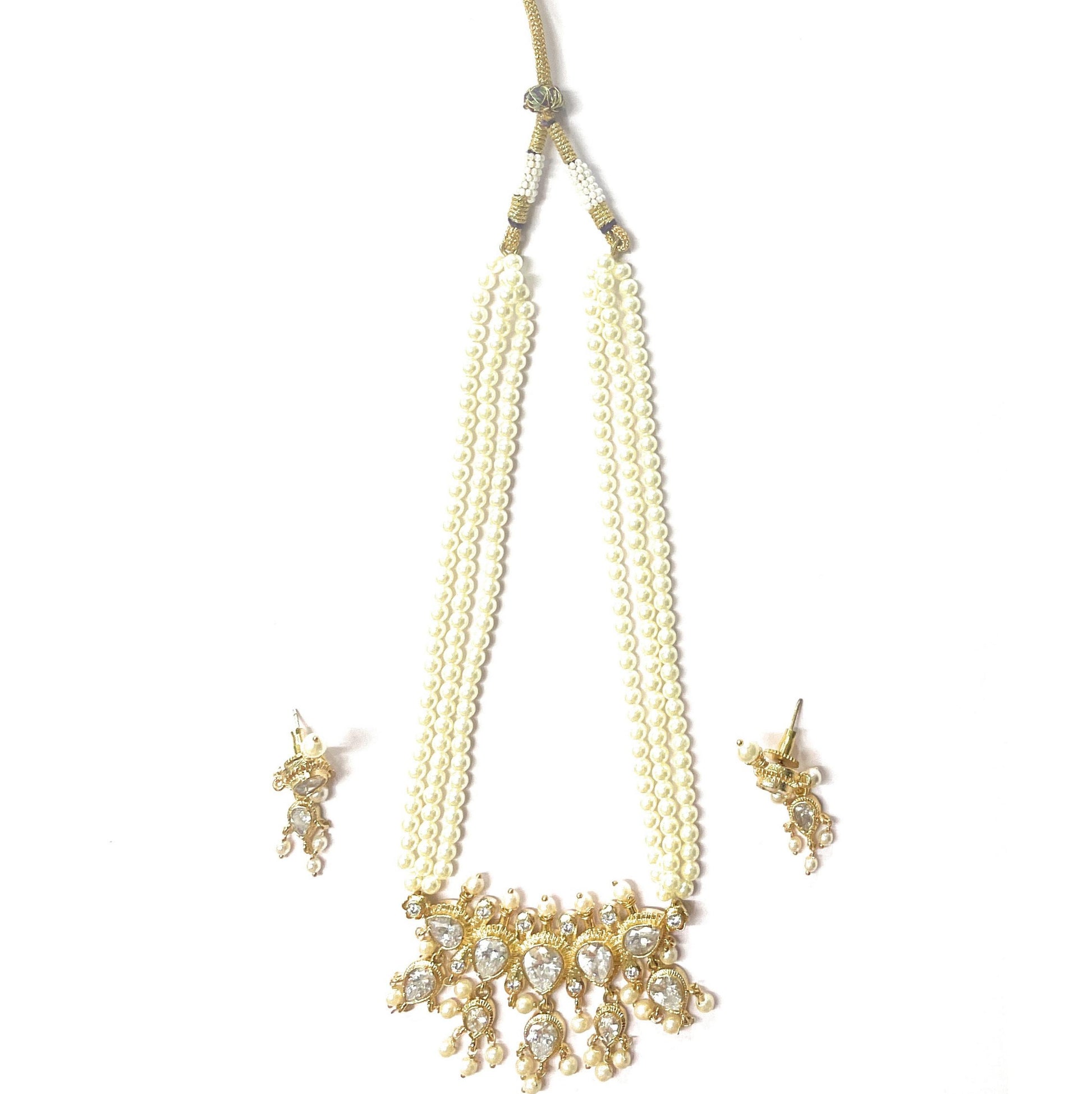 White American Diamond Maharashtrian 5-leaves Tanmani Set