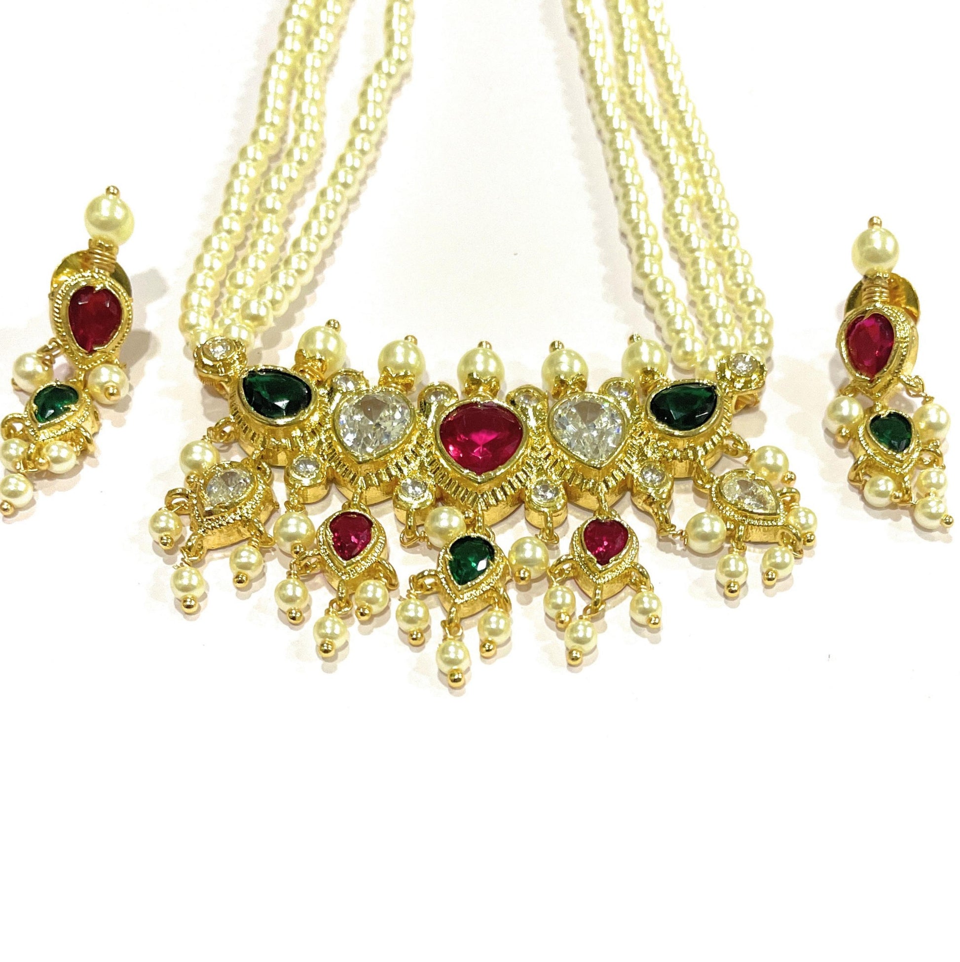 Red-Green White American Diamond Maharashtrian 5-leaves Tanmani Set