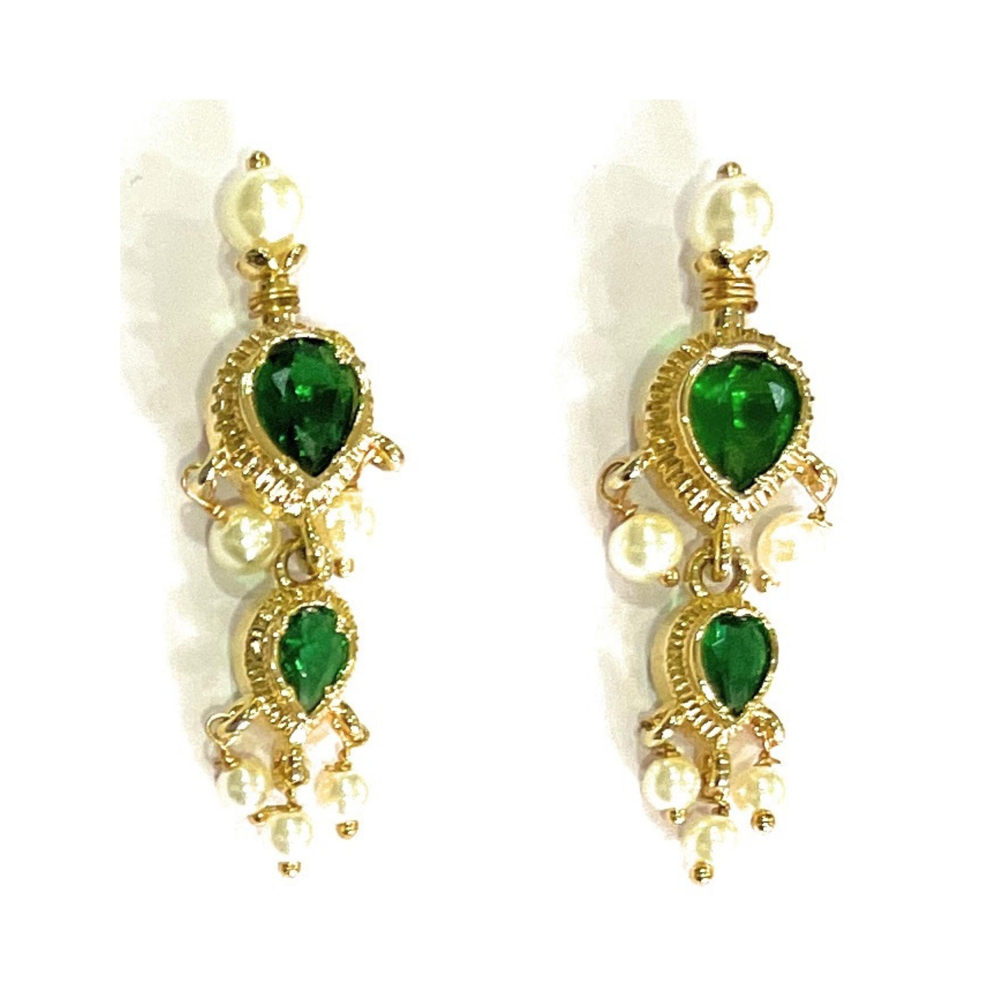 Green American Diamond Maharashtrian 7-leaves Tanmani Set