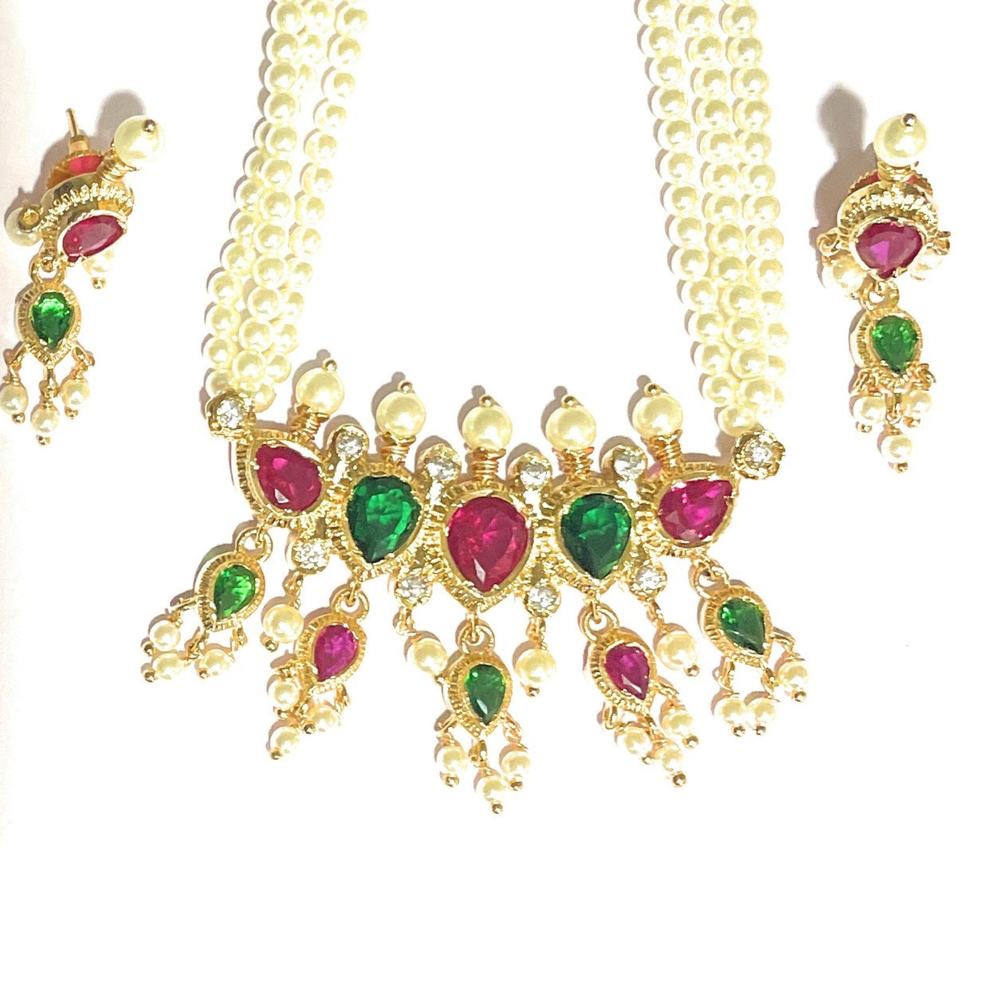 Red-Green American Diamond Maharashtrian 5-leaves Tanmani Set