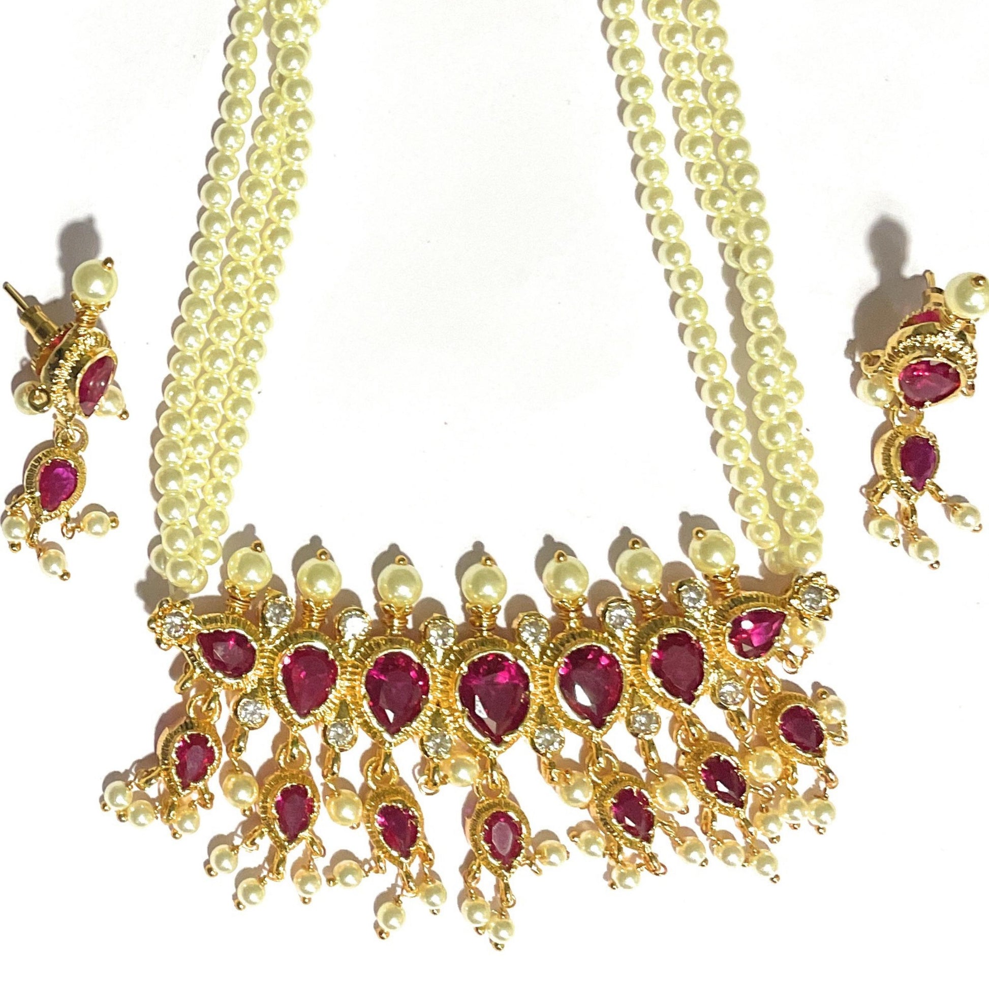 Red American Diamond Maharashtrian 7-leaves Tanmani Set