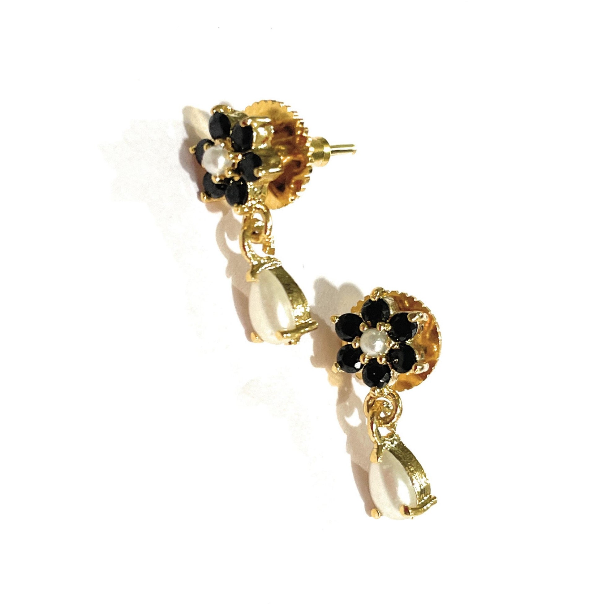 Small Black Moti Kudi