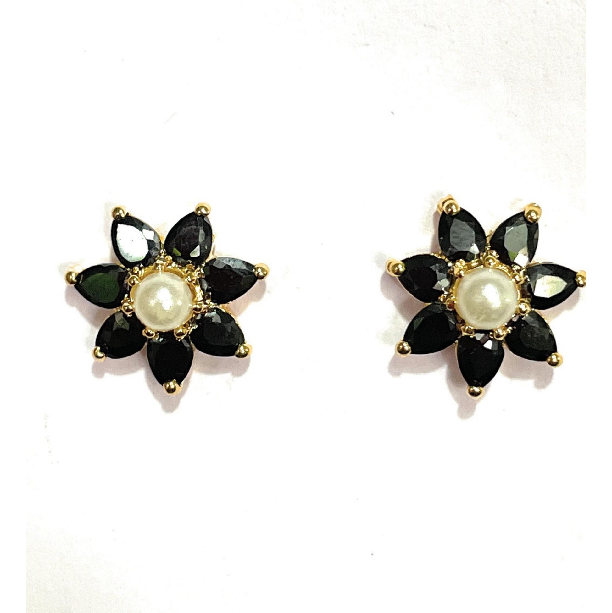 Black Moti Paan Shape Kudi
