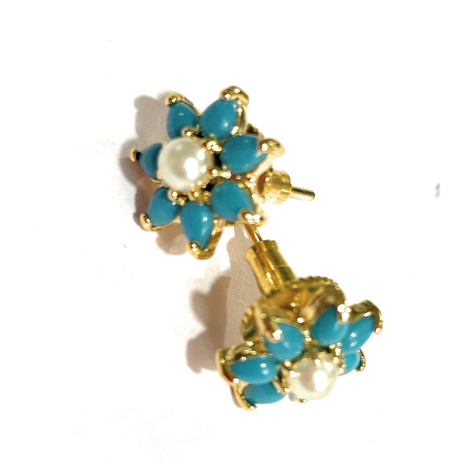 Turquoise Moti Paan Shape Kudi